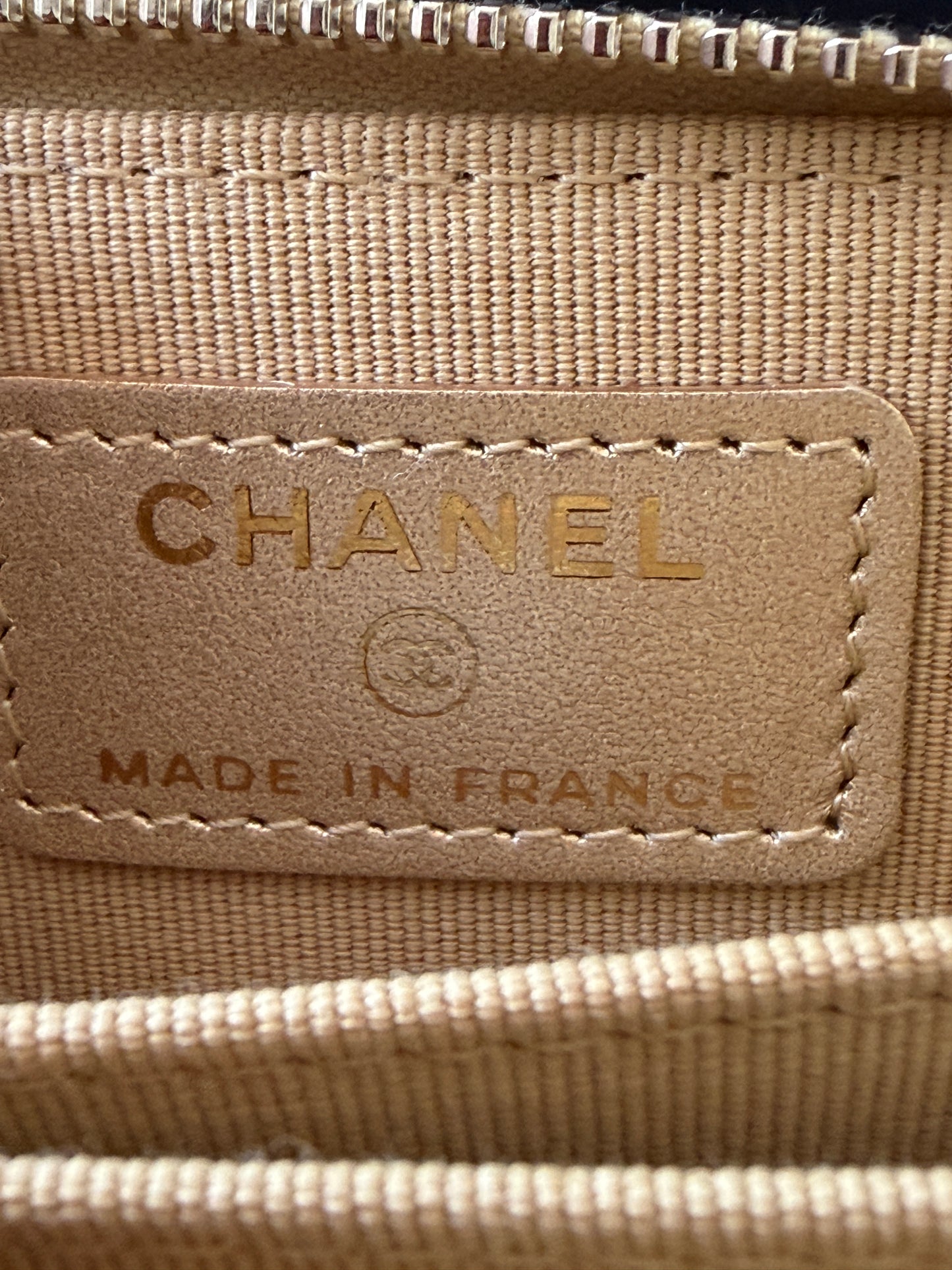 Chanel 26 Classic Zipped Zip Coin Purse Caviar Leather Gold Dore Metallic Wallet