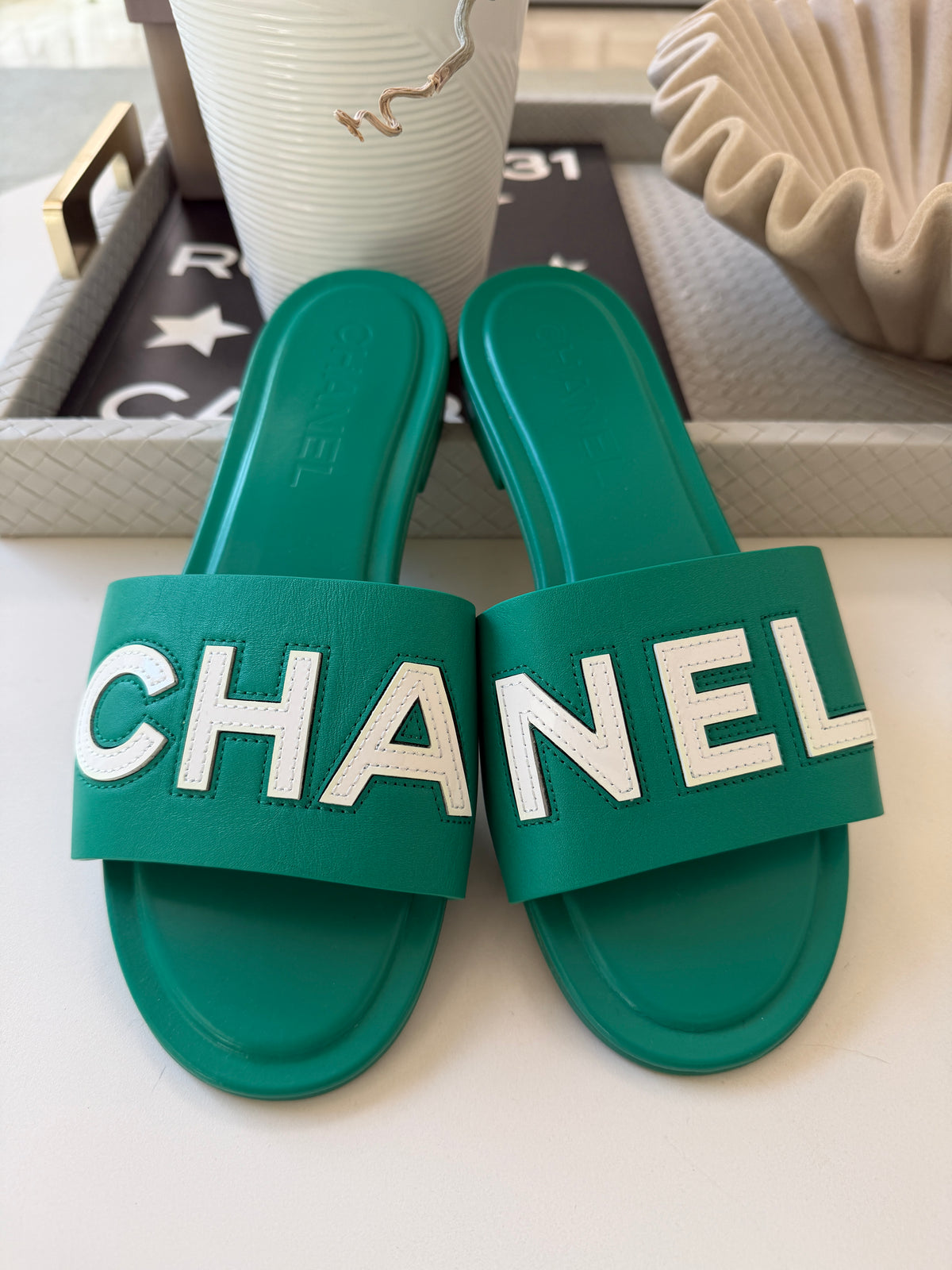 CHANEL CHA NEL LOGO GREEN LEATHER FLAT SHOES SLIDES MULES