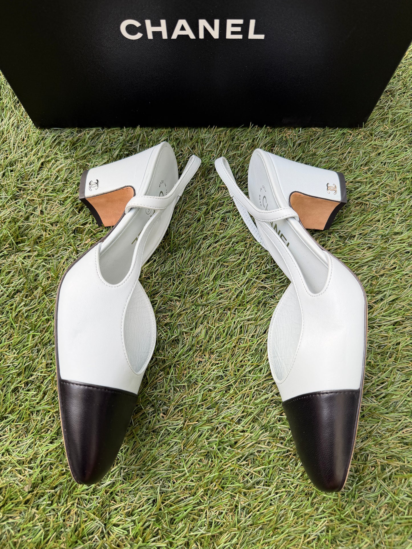 CHANEL CLASSIC LOGO LIGHT BLUE LEATHER SLINGBACK LOW HEEL SLINGBACKS CAP TOE