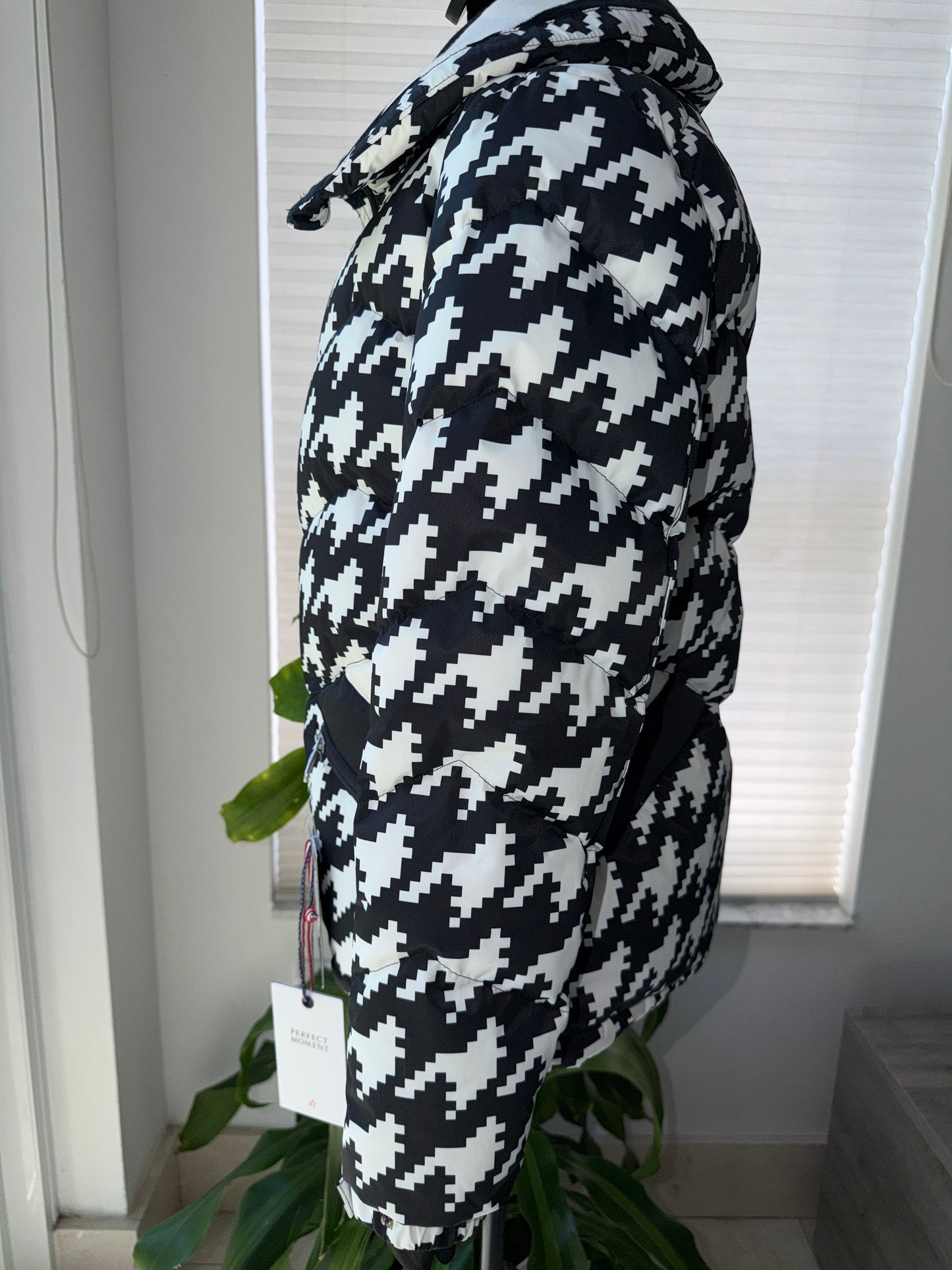Perfect Moment Houndstooth Black White Ski Duvet Down Jacket Puffer Ski Jacket S