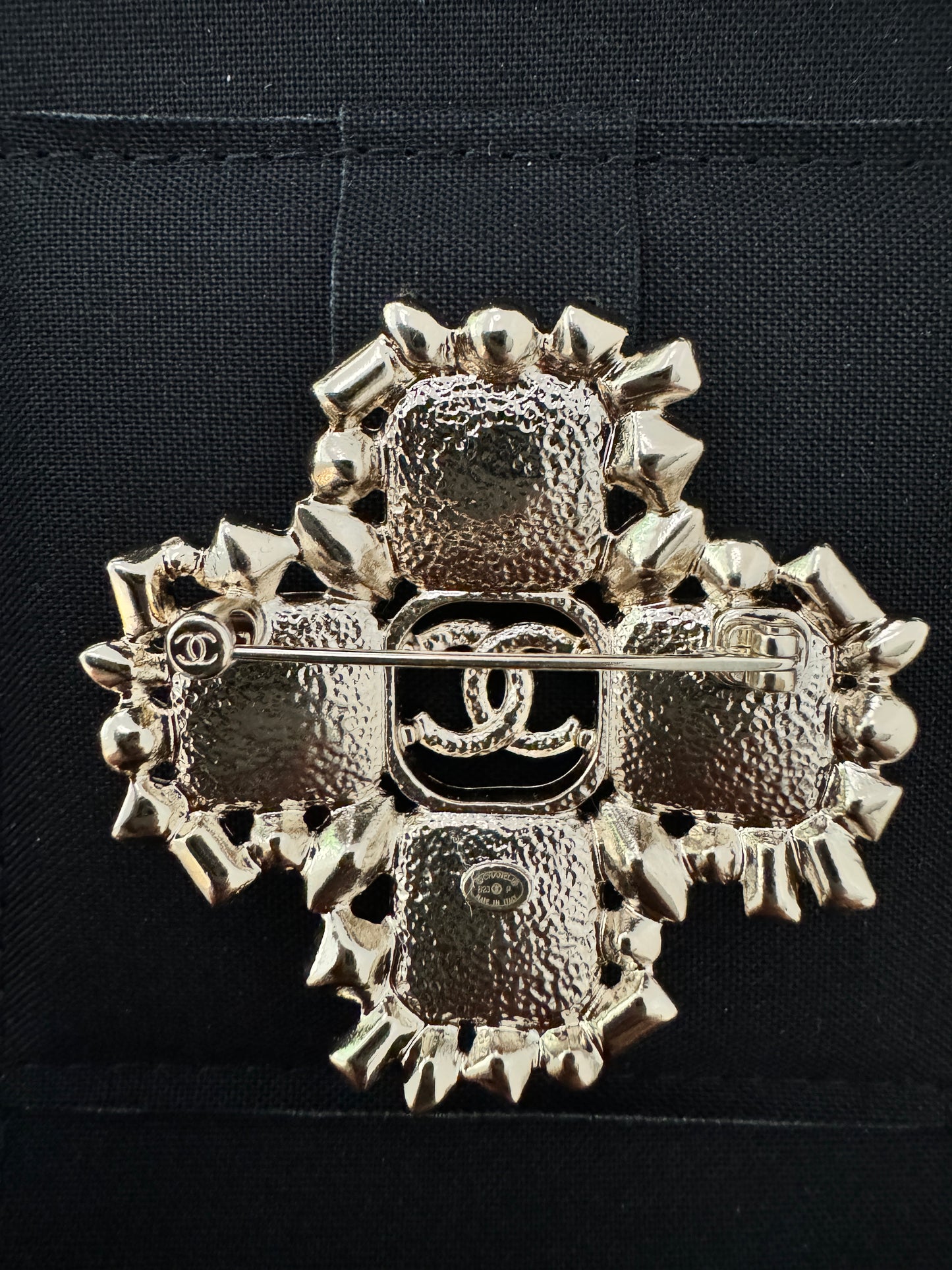 CHANEL CC 23P LARGE CLASSIC CROSS SHIELD BADGE BROOCH GOLD GRAY BLACK CRYSTALS