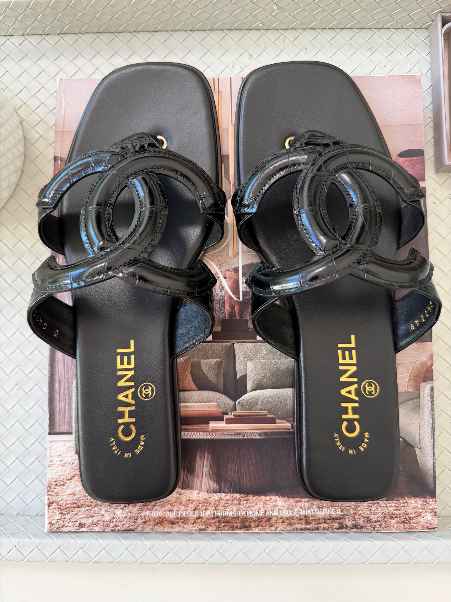 Chanel SS 26 Blazy Black Leather Croc Embossed CC Logo Slides Flat Flip Flop Mules Sandals