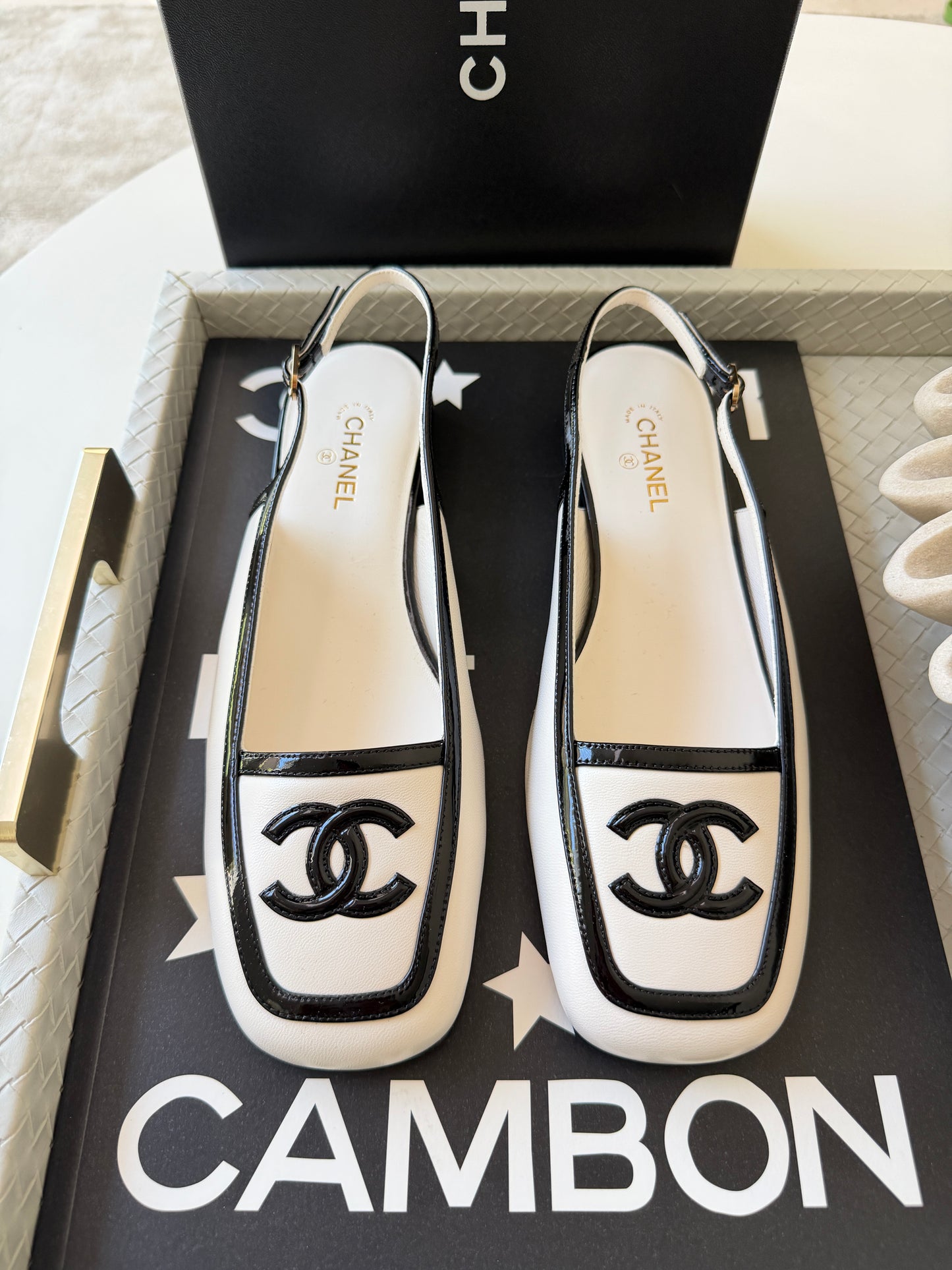 Chanel 26B White Black Blanc Noir Lambskin Patent Square Toe Bold CC Logo Slingback Flats Sling