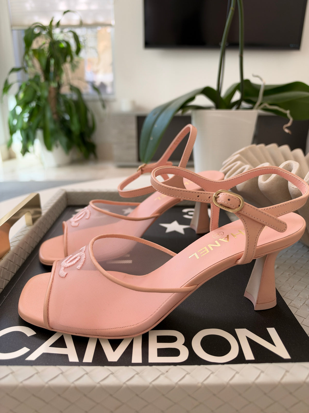 CHANEL 26 BLAZY LIGHT PINK MESH LAMBSKIN OPEN TOE CC LOGO SANDALS HEELS SHOES
