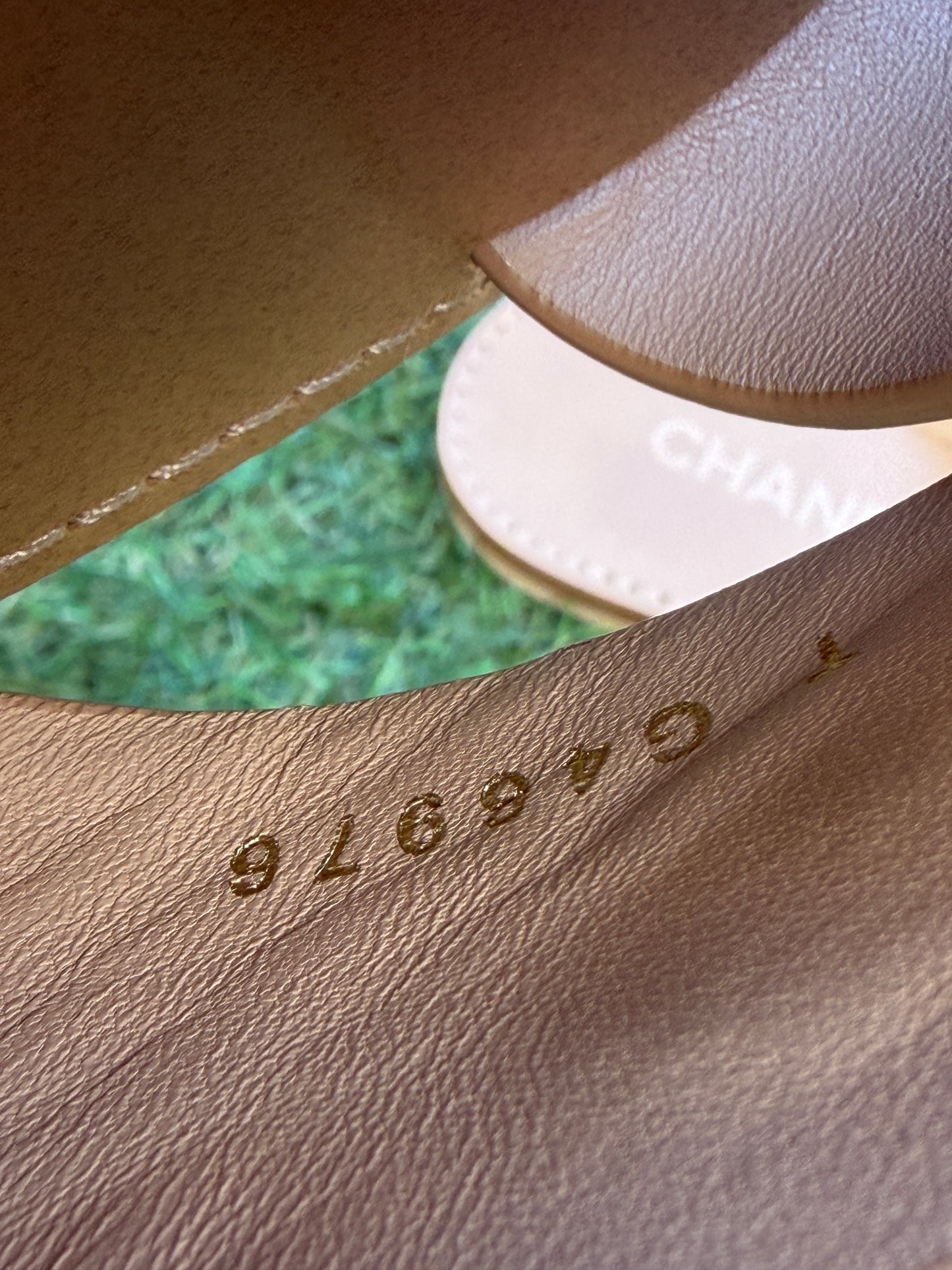 CHANEL GOLD CHAIN CC LOGO BEIGE LEATHER FLAT SHOES FLIP FLOP SANDALS MULES