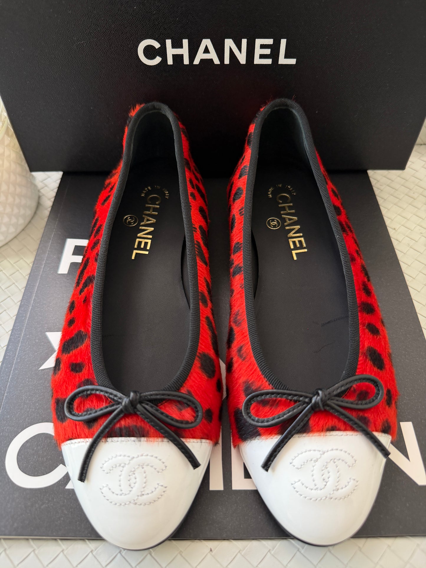 Chanel MÉTIERS D’ART 26 Red Orange Black White Pony Hair Animal Print Ballet Flats
