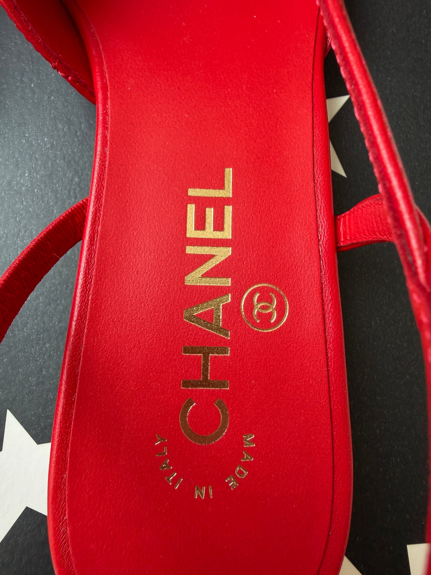 Chanel 26B Red Agneau Rouge Quilted Lambskin Leather Slingback Sling CC Flats