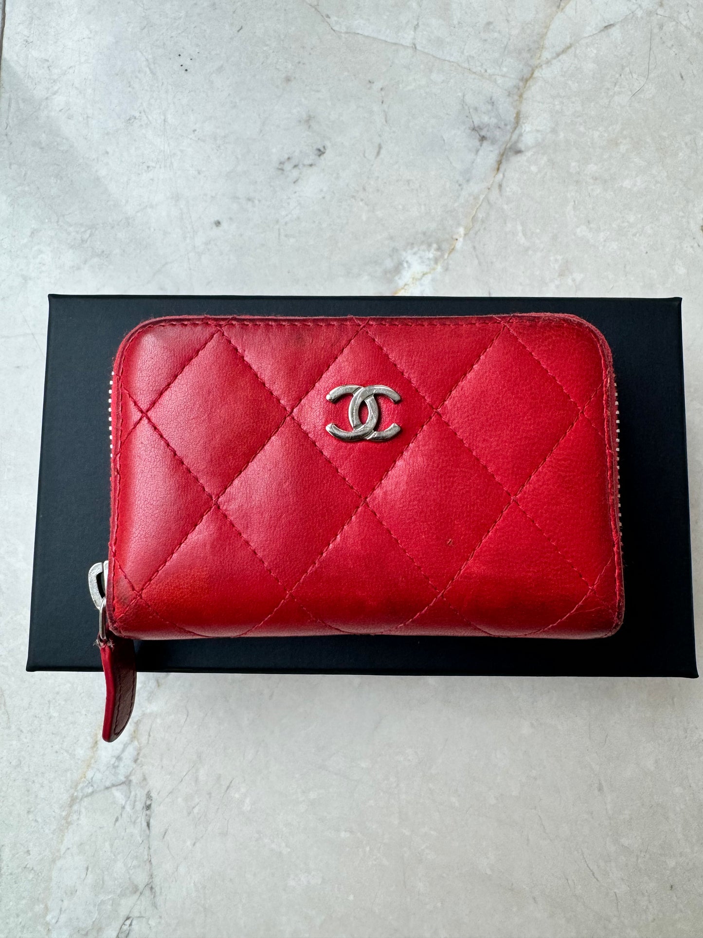 Chanel CC Lambskin Coin Holder Mini Wallet Card Case Matelasse Red Zip Quilted Pre-Owned