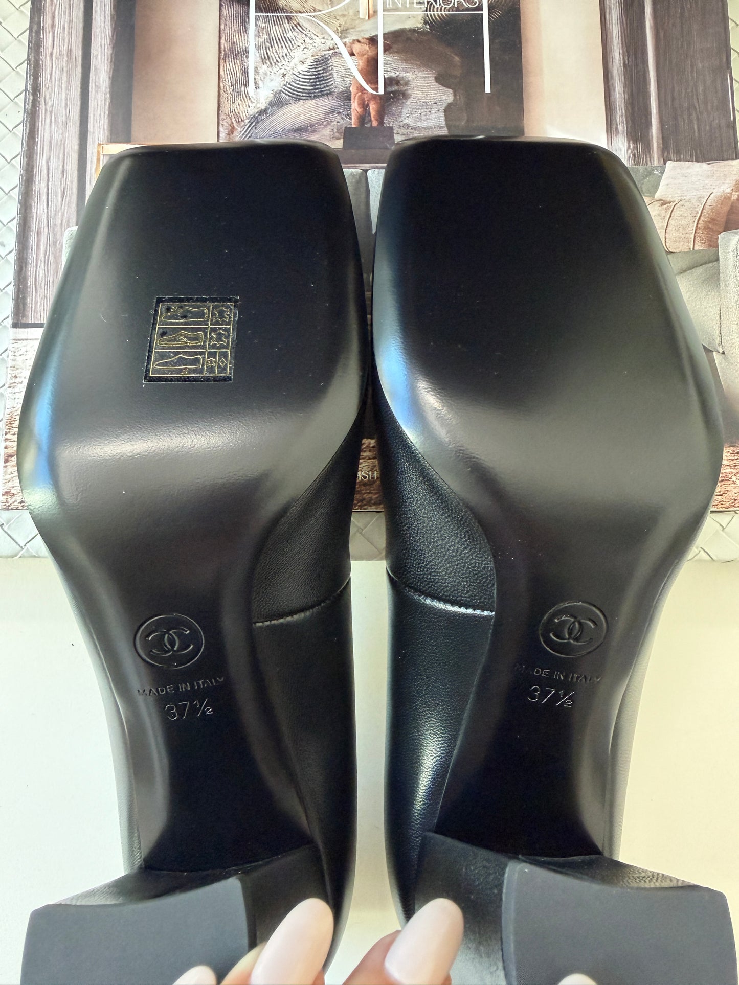 Chanel SS 26 Blazy Black Lambskin Square Toe CC Logo Turn-lock Pumps Heels
