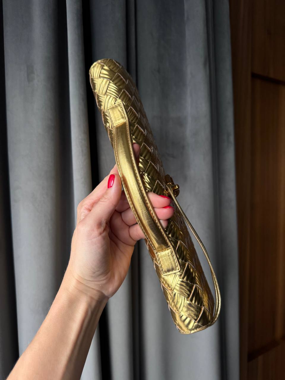 Bottega Veneta Andiamo Gold Metallic Bark Calfskin Top Handle Clutch Handbag Purse