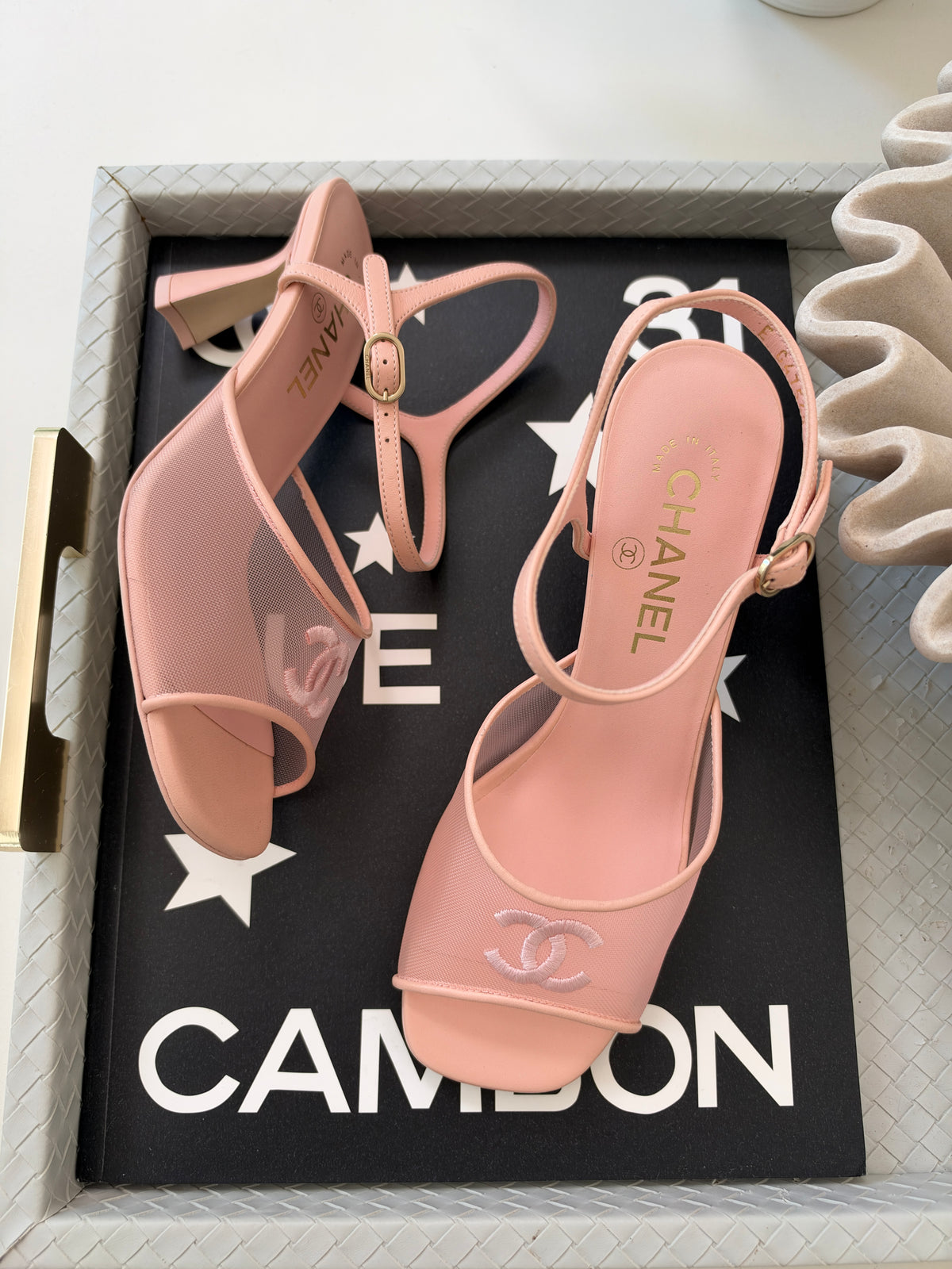 CHANEL 26 BLAZY LIGHT PINK MESH LAMBSKIN OPEN TOE CC LOGO SANDALS HEELS SHOES