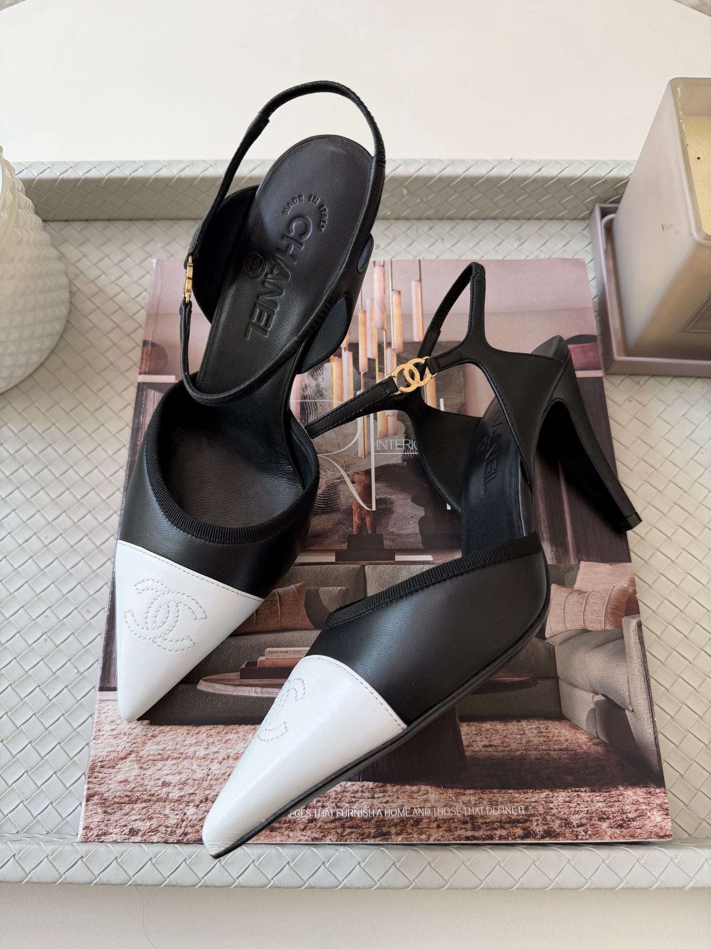 CHANEL SS 2026 BLAZY BLACK WHITE TOE LEATHER CC LOGO HEELS SHOES PUMPS SLINGBACKS