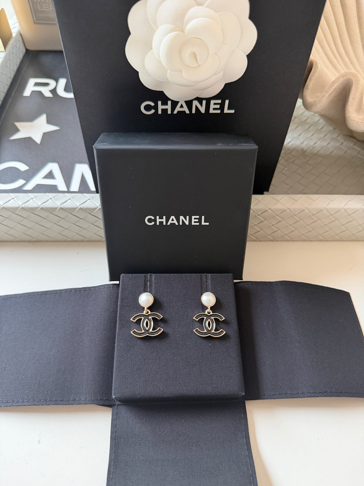 Chanel 26V CC Logo Black Metal Resin Gold Tone Stud White Pearl  Earrings Small