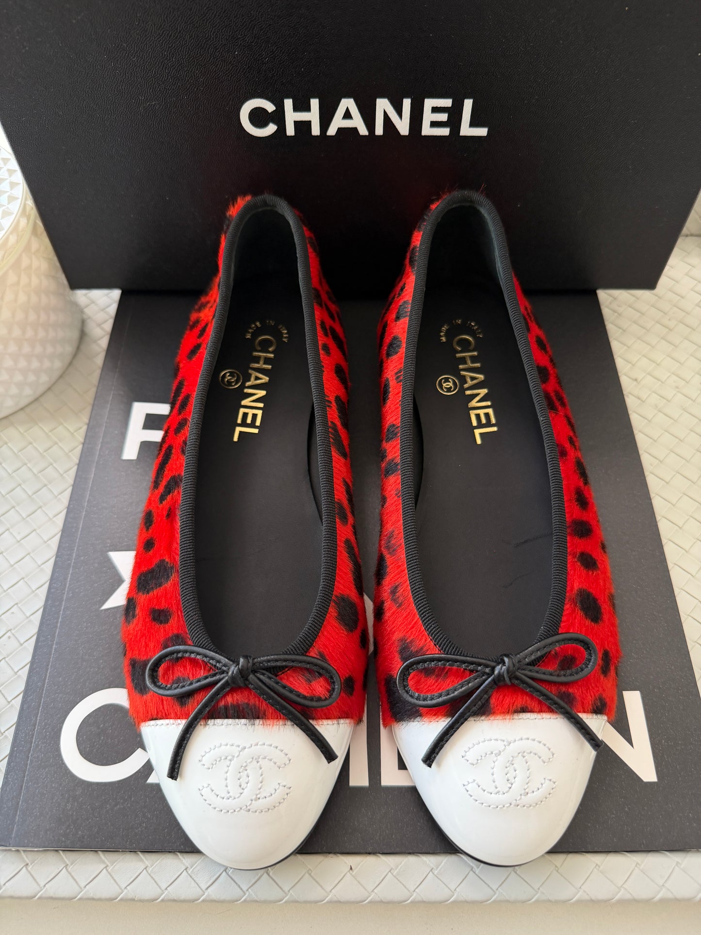 Chanel MÉTIERS D’ART 26 Red Orange Black White Pony Hair Animal Print Ballet Flats