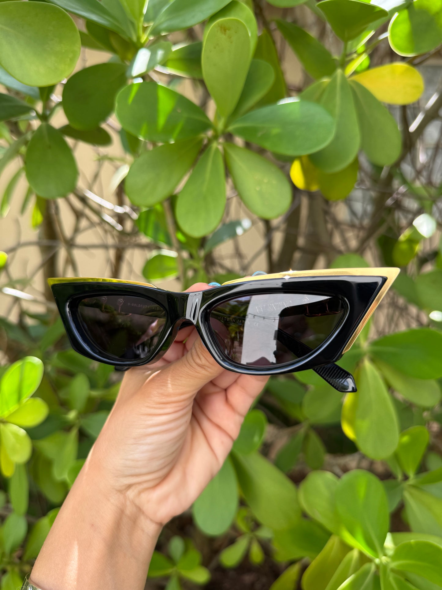 Valentino Garavani 5517 V-Goldcut I VLS 113A Gold Black Frame Acetate & Titanium Cat Eye Sunglasses