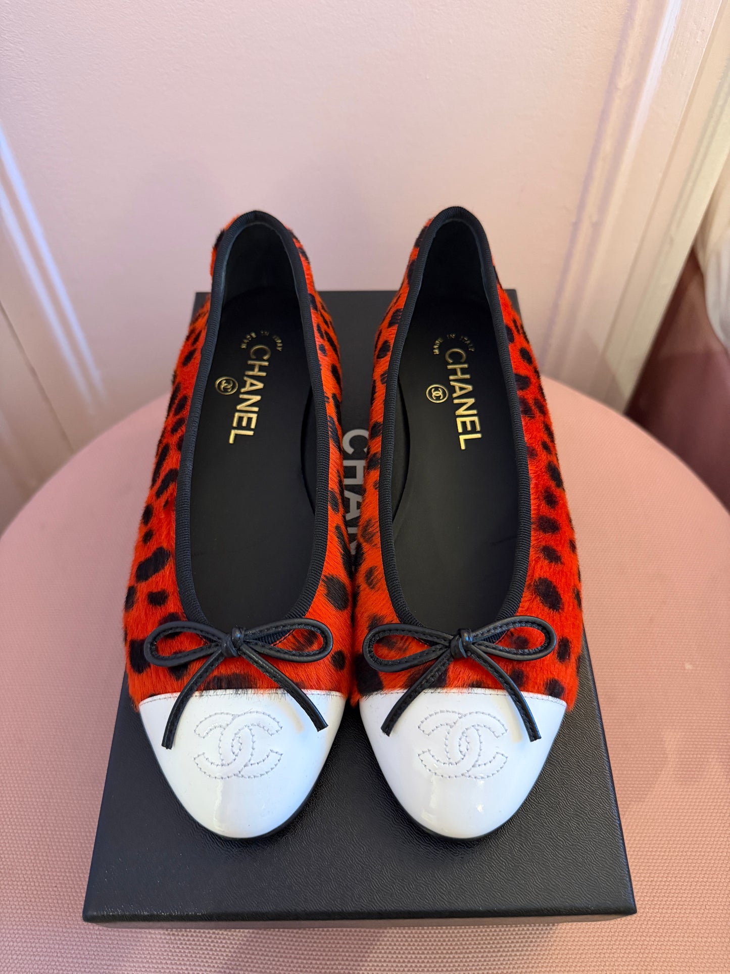 Chanel MÉTIERS D’ART 26 Red Orange Black White Pony Hair Animal Print Ballet Flats