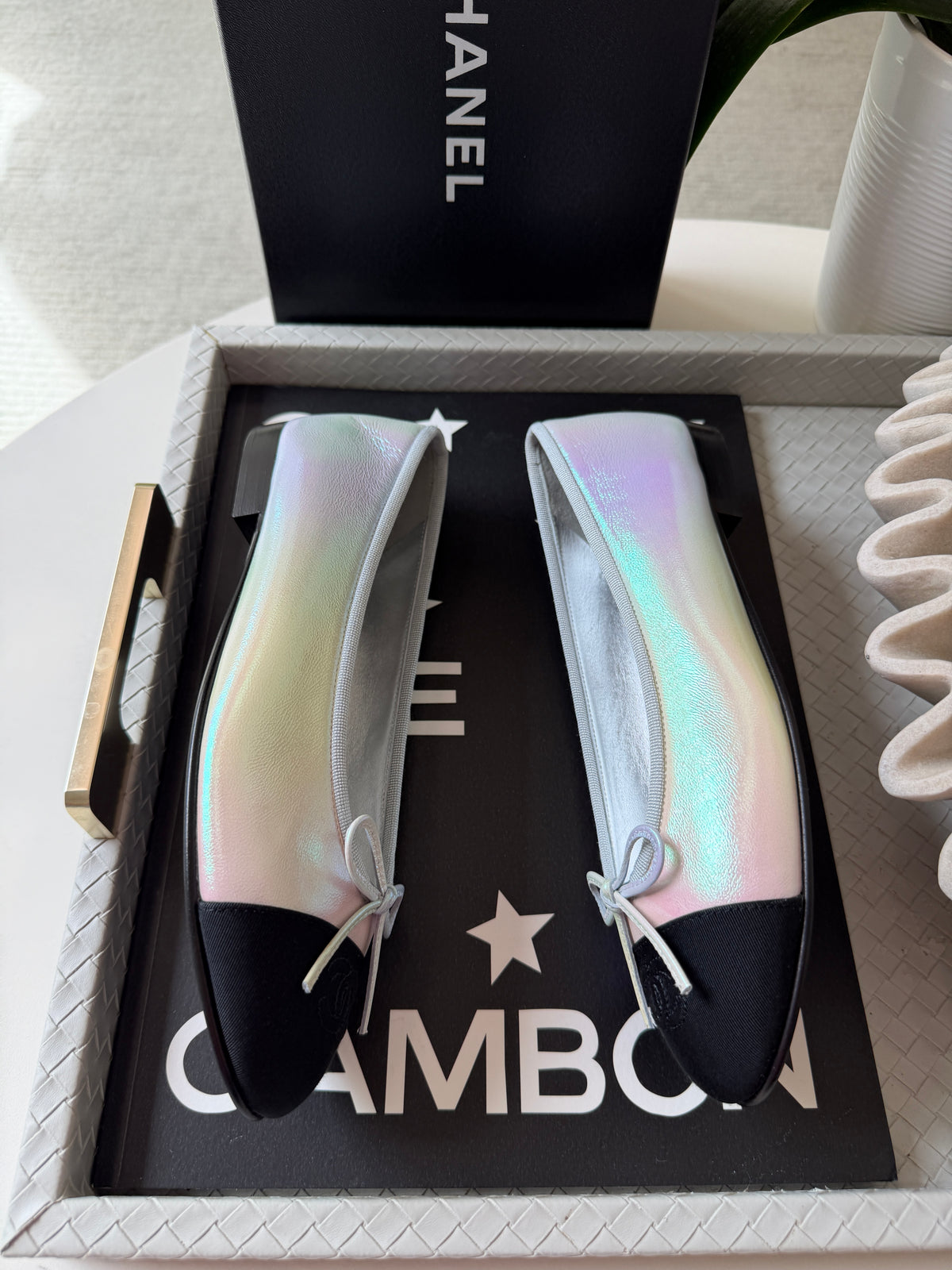 Chanel 26K Pearl White Silver Iridescent Black Cap Toe Ballet Ballerina Flats