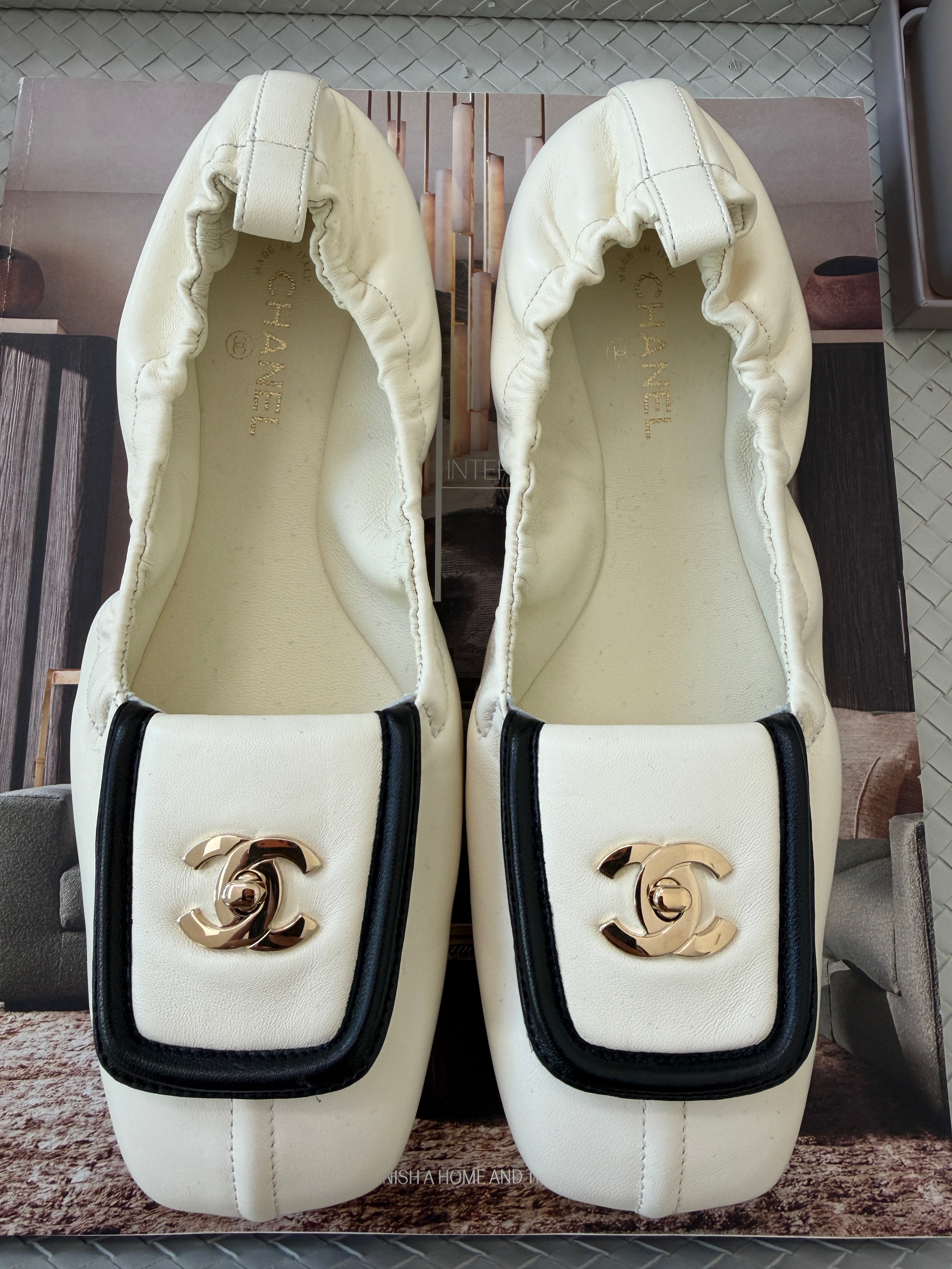 Chanel SS 26 Blazy Ivory Lambskin Square Toe CC Logo Turn-lock