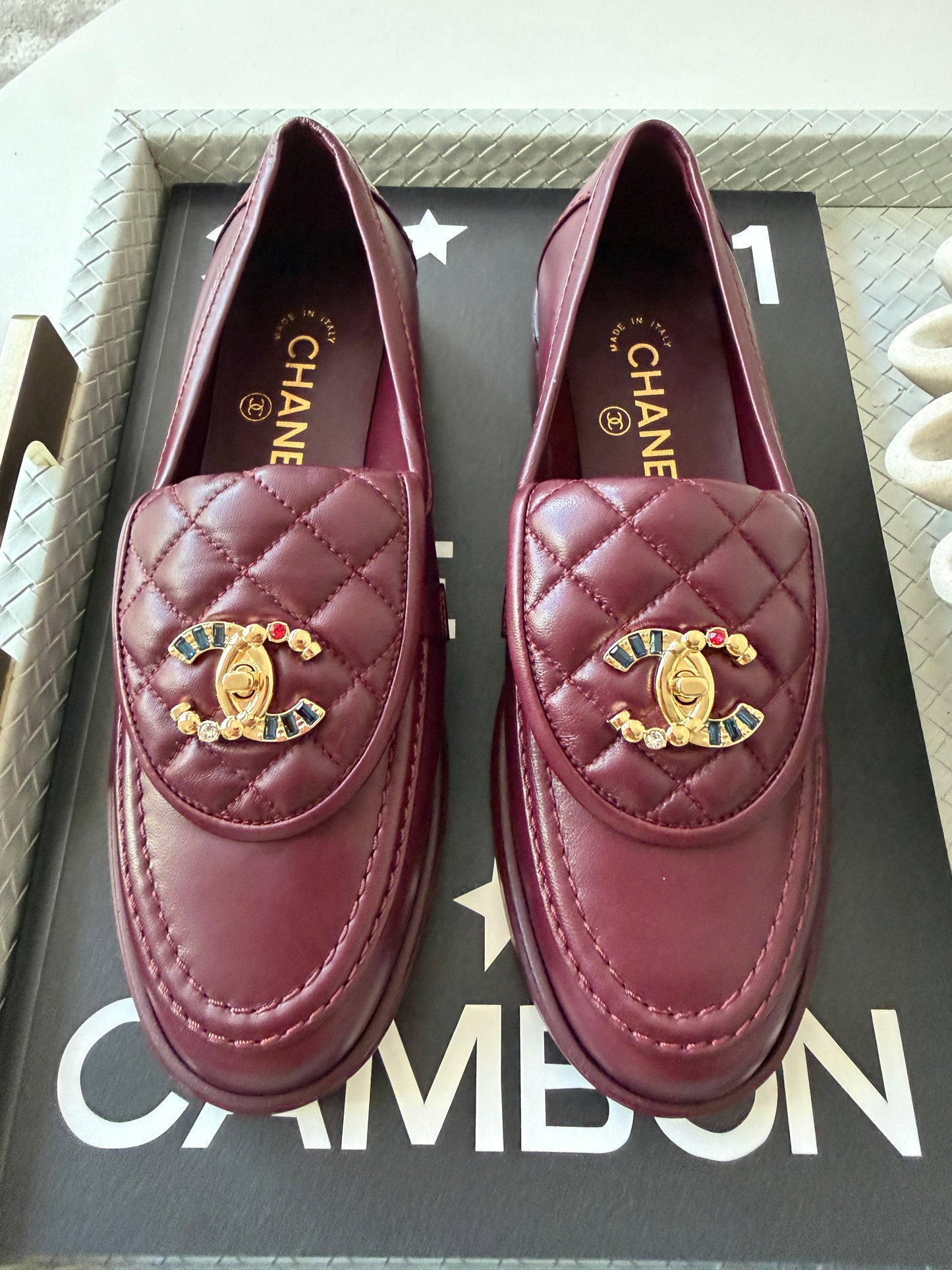 CHANEL BURGUNDY LEATHER LOAFERS OXFORD SHOES GOLD STRASS GEMS CC TURNLOCK MOCCASINS