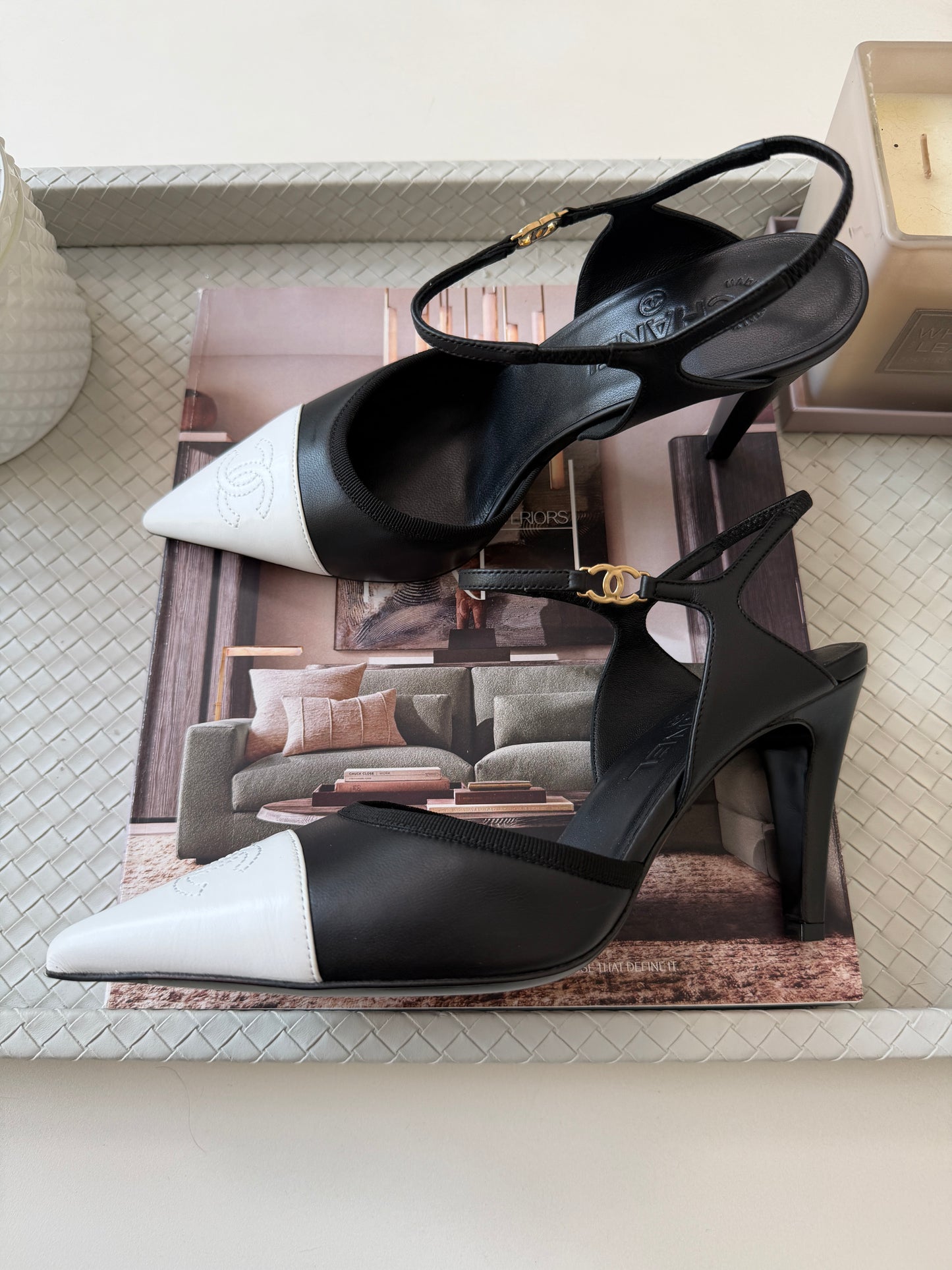 CHANEL SS 2026 BLAZY BLACK WHITE TOE LEATHER CC LOGO HEELS SHOES PUMPS SLINGBACKS