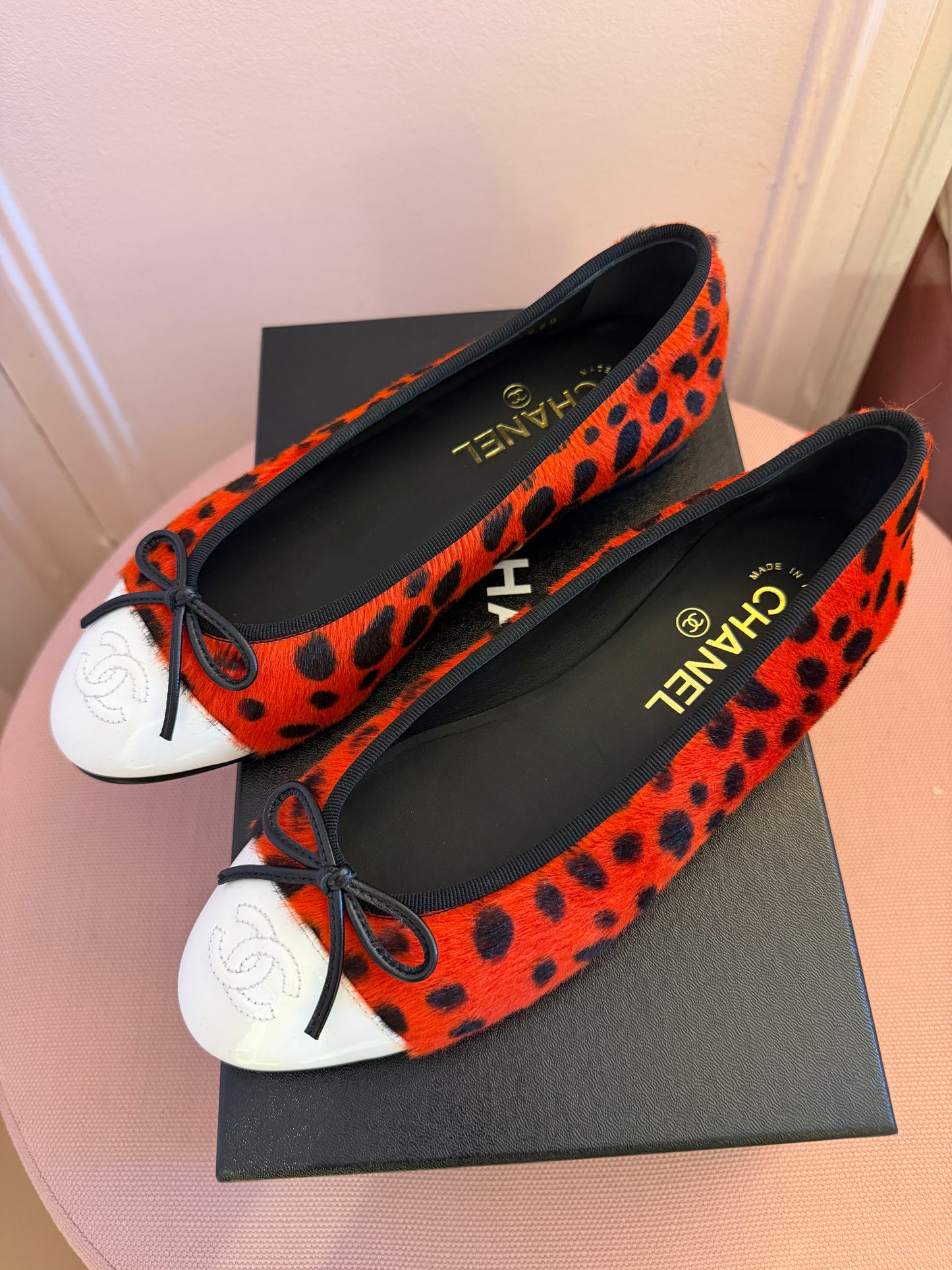 Chanel MÉTIERS D’ART 26 Red Orange Black White Pony Hair Animal Print Ballet Flats