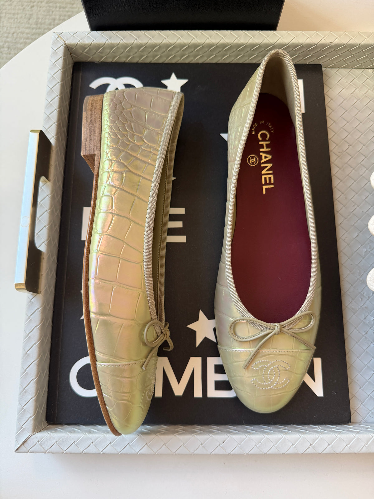 Chanel 26K Yellow Crocodile Croc Embossed Iridescent Cap Toe Ballet Flats