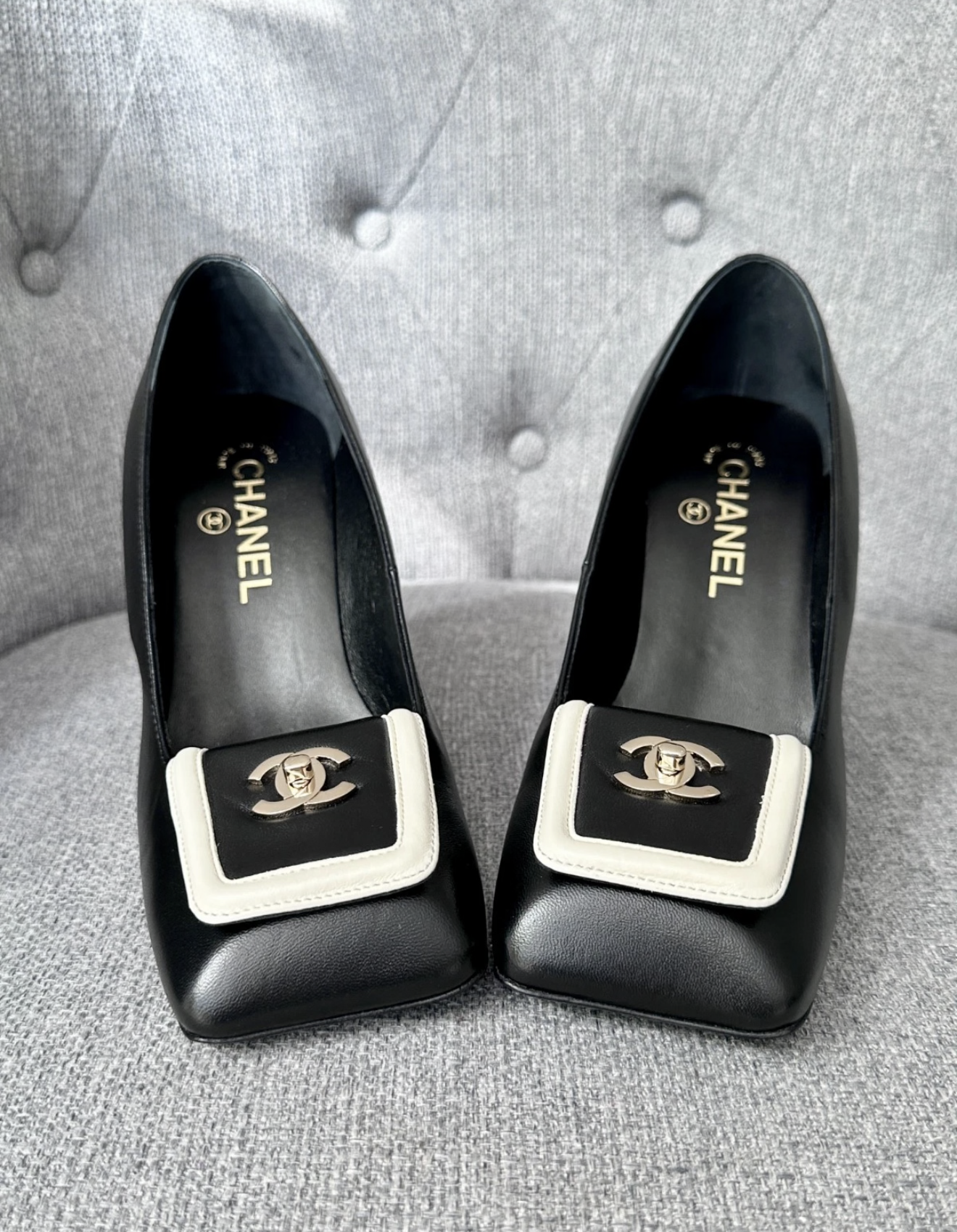 Chanel SS 26 Blazy Black Lambskin Square Toe CC Logo Turn-lock Pumps Heels