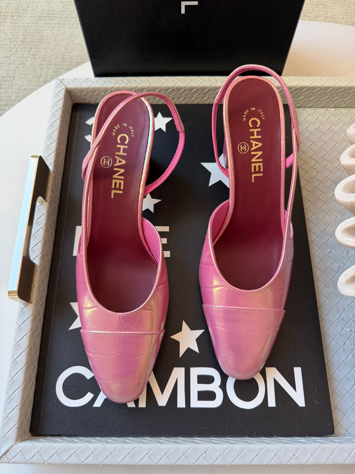 Chanel 26K Sling Crocodile Croc Embossed Patent Slingbacks Iridescent Pink Pumps