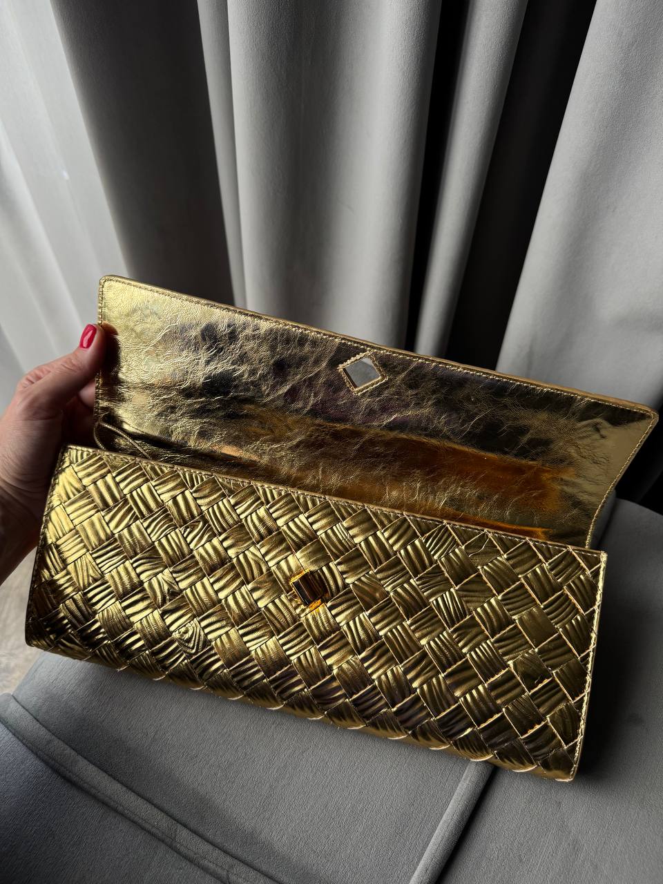 Bottega Veneta Andiamo Gold Metallic Bark Calfskin Top Handle Clutch Handbag Purse
