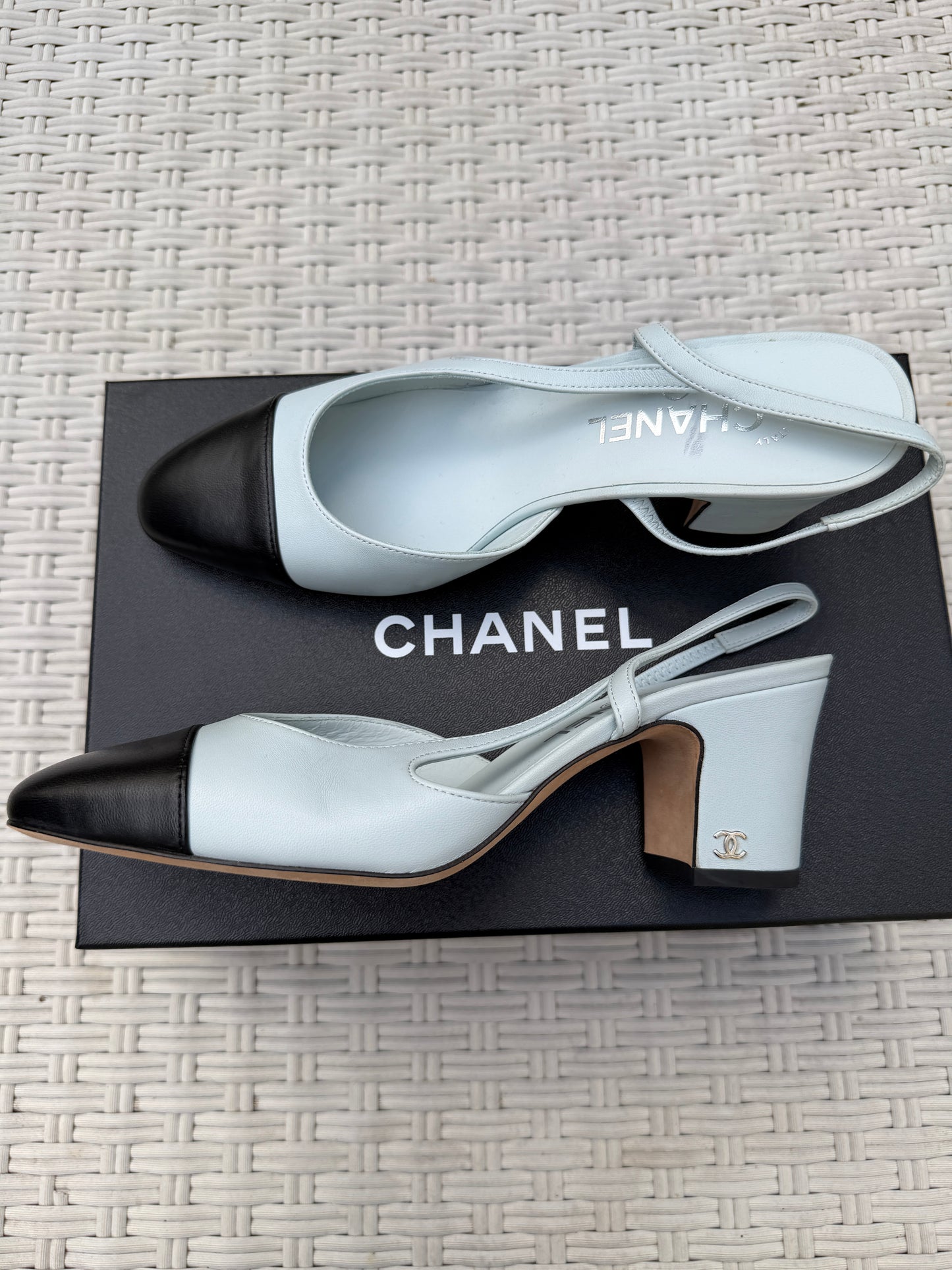 CHANEL CLASSIC LOGO LIGHT BLUE LEATHER SLINGBACK LOW HEEL SLINGBACKS CAP TOE