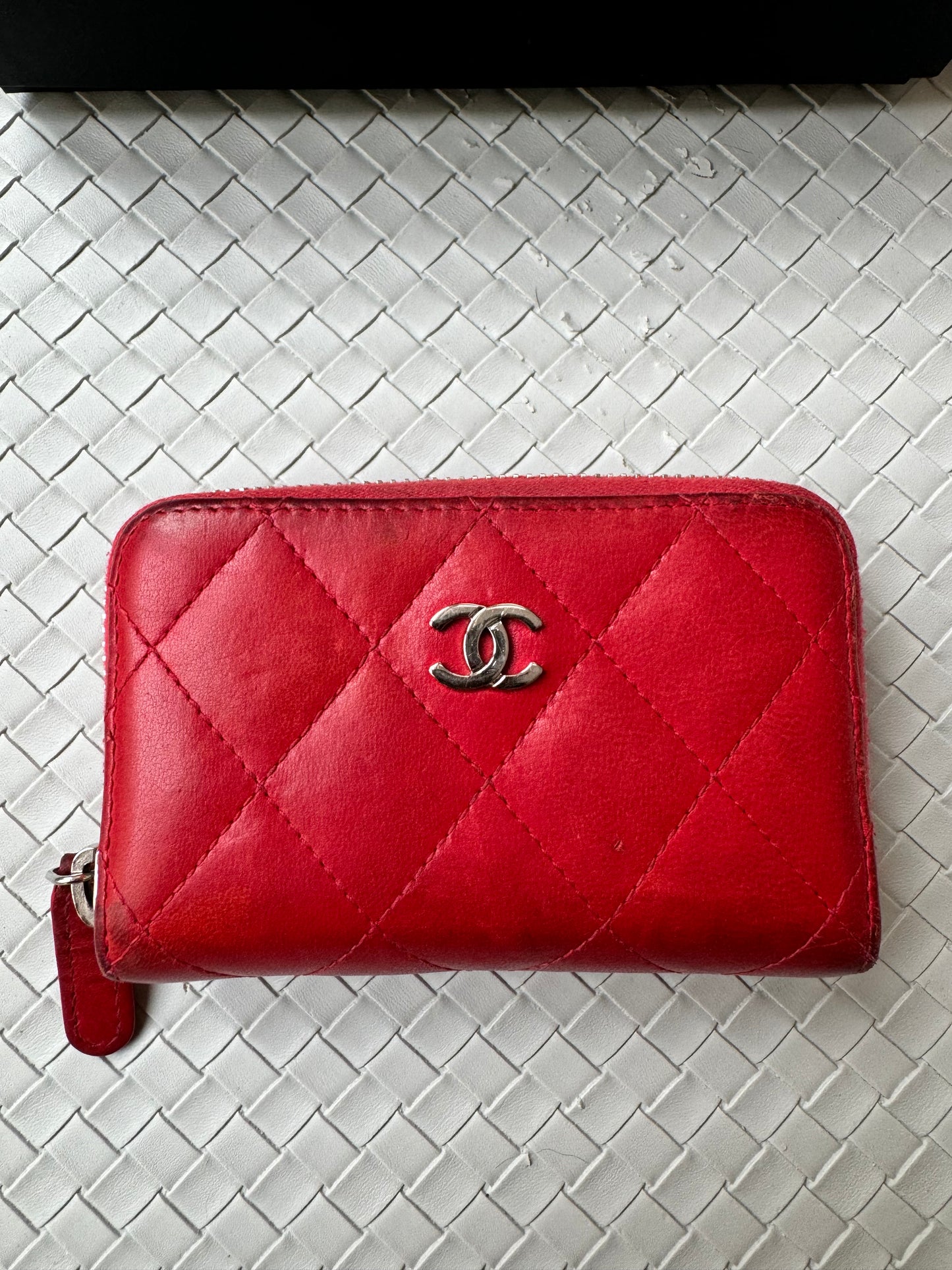 Chanel CC Lambskin Coin Holder Mini Wallet Card Case Matelasse Red Zip Quilted Pre-Owned