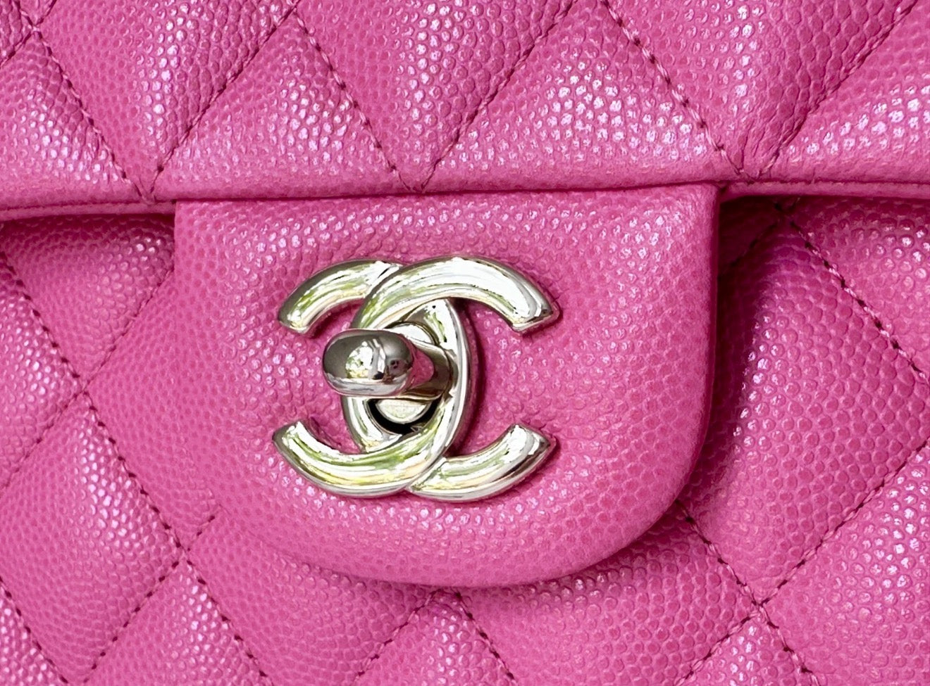 CHANEL PINK CAVIAR LEATHER SMALL CLASSIC DOUBLE FLAP BAG LIGHT GOLD HARDWARE