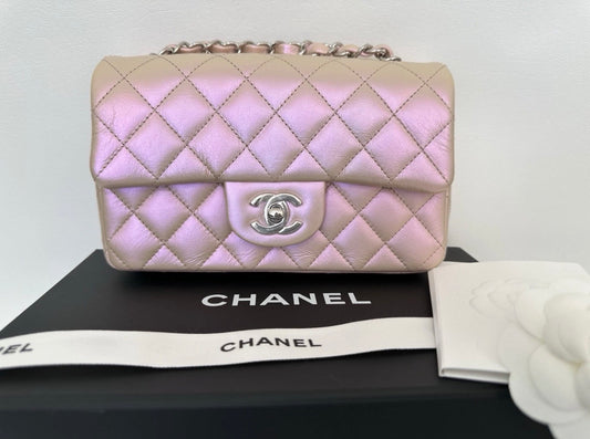 2021K CHANEL IRIDESCENT ROSE PINK MINI CLASSIC FLAP BAG SILVER HW