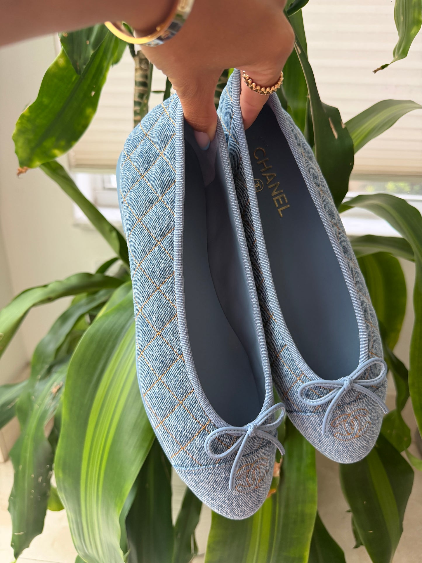 Chanel 26B Blazy Quilted Denim CC Logo Ballet Flats Light Blue Jean Ballerina
