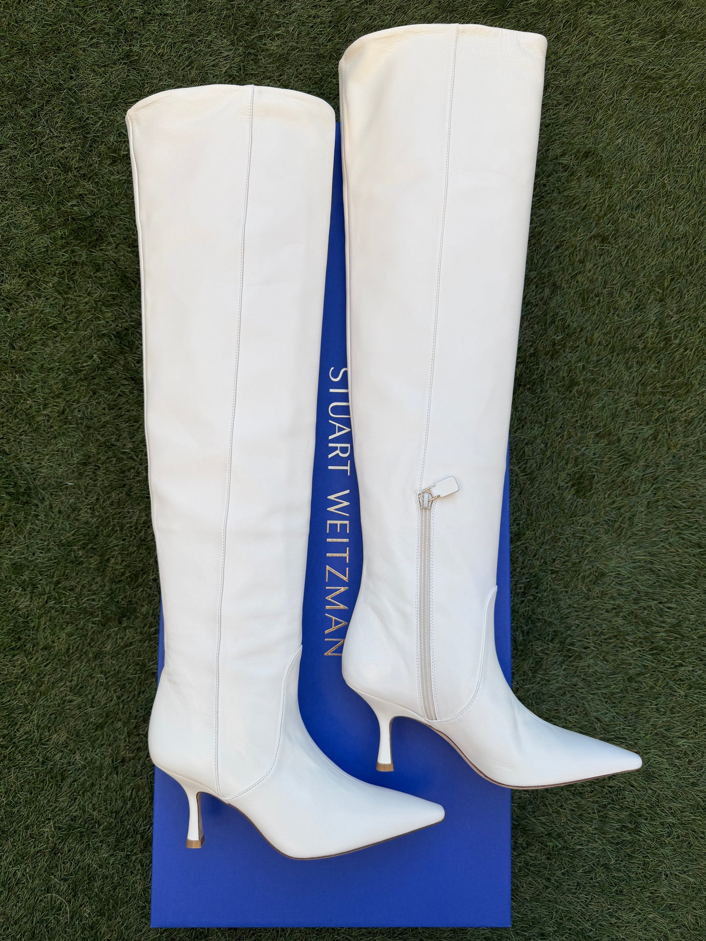 STUART WEITZMAN NAOMI NAPA LEATHER IVORY WHITE ZIP OVER KNEE BOOTS WIDE CALF BOOT