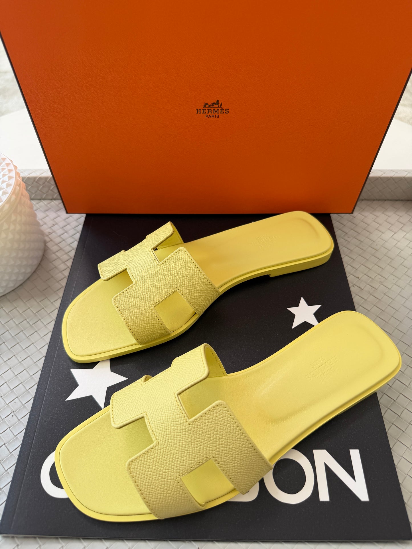 HERMES Oran Bright Yellow Jaune D'orge Epsom Leather Logo Sandals Flats Mules
