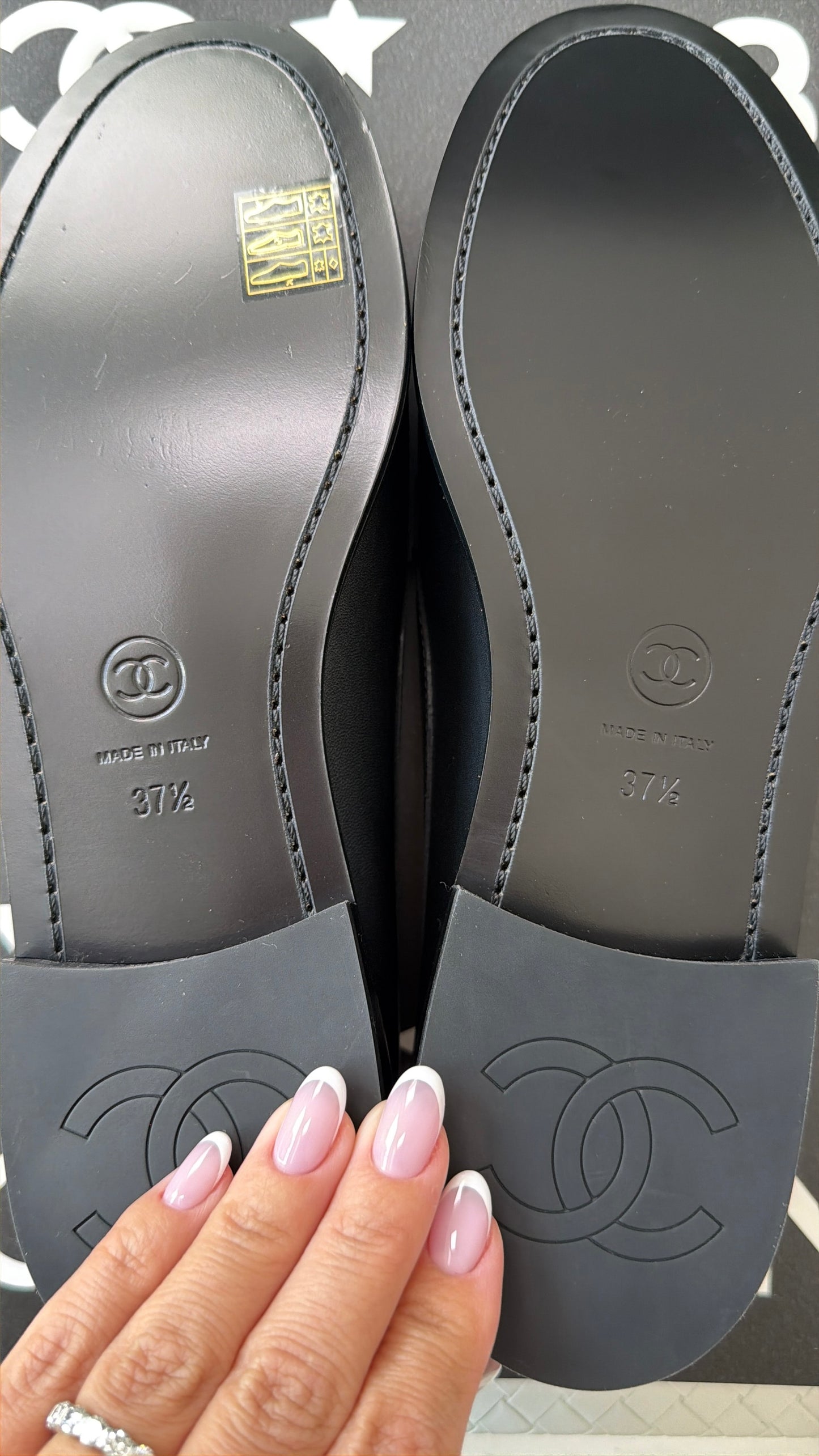 Chanel Metiers D’art 26 Strass CC Logo Black Leather Oxford Loafers Flats Shoes Moccasins