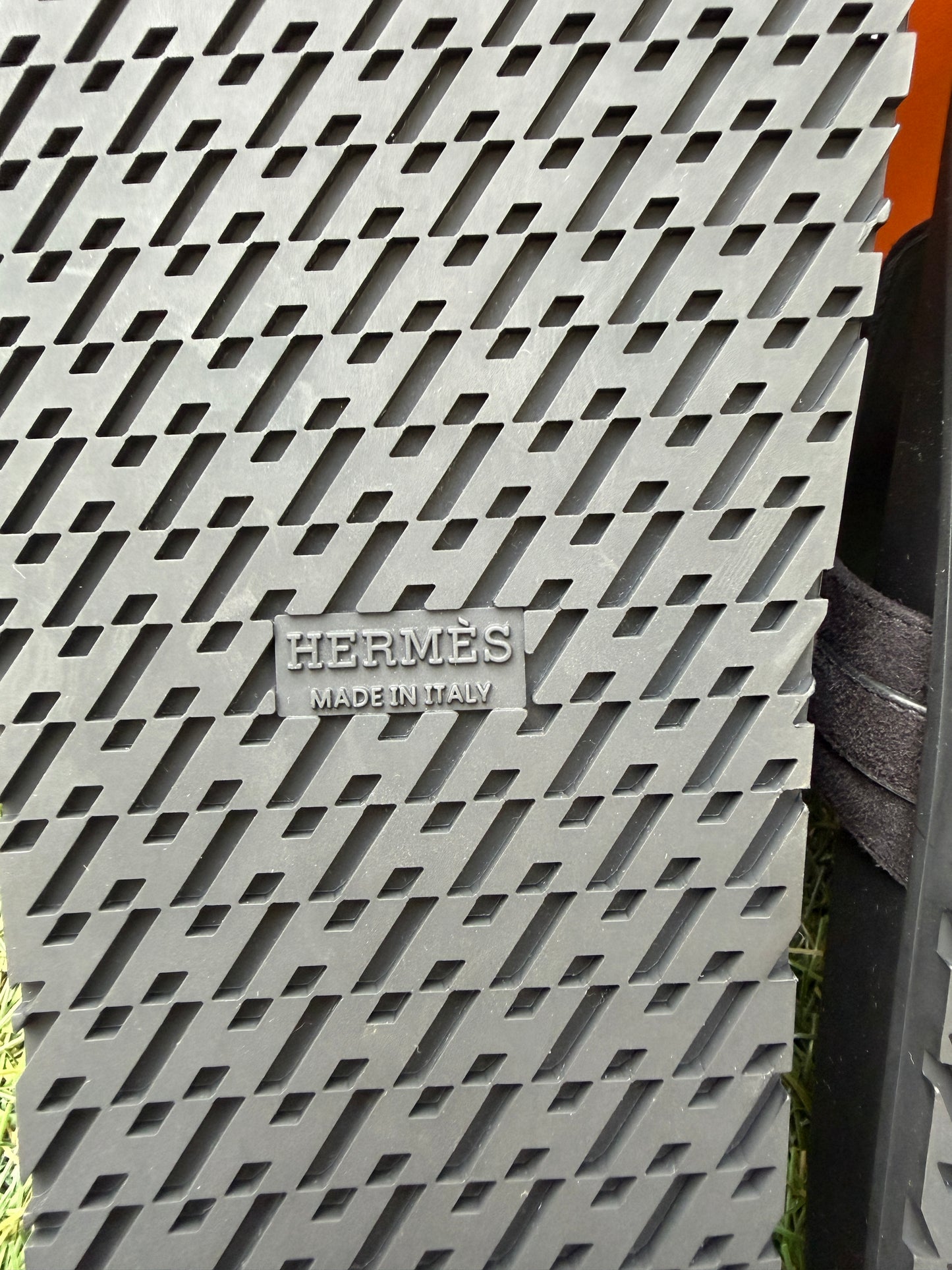 HERMES EMPIRE BLACK NOIR  SUEDE LEATHER FLIP FLOPS SHOES FLAT THONG SANDALS MULE