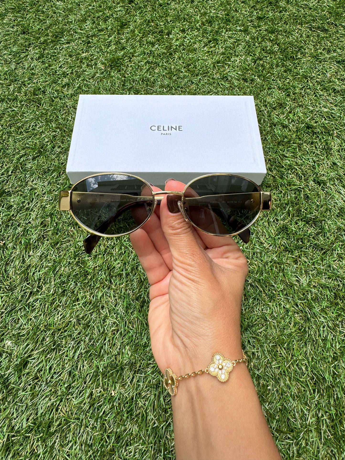 Celine Triomphe 01 Oval-frame gold-tone and tortoiseshell acetate Sunglasses CL40235U