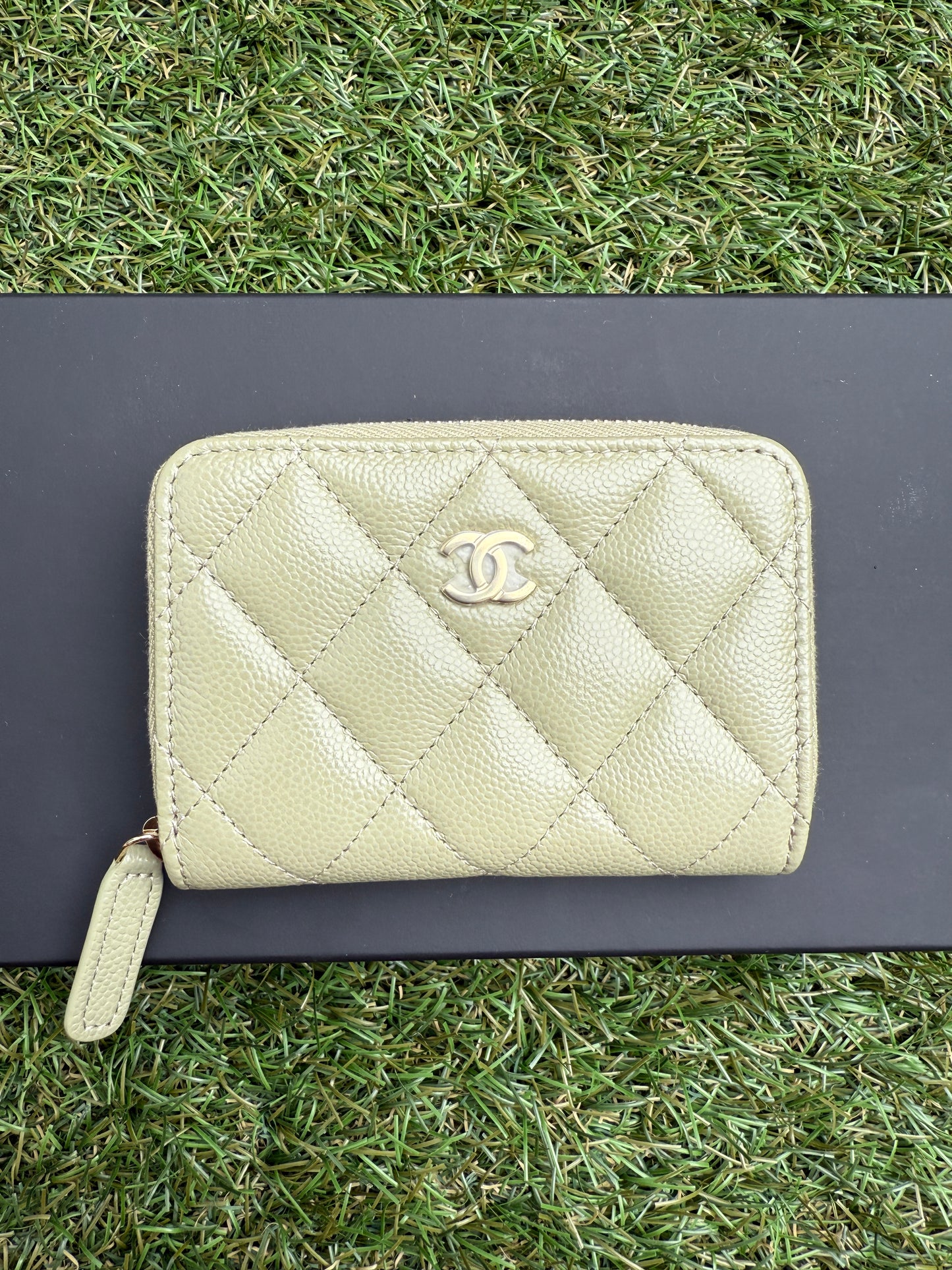 Chanel 25 Classic Zipped Zip Coin Purse Caviar Leather Khaki Green Wallet