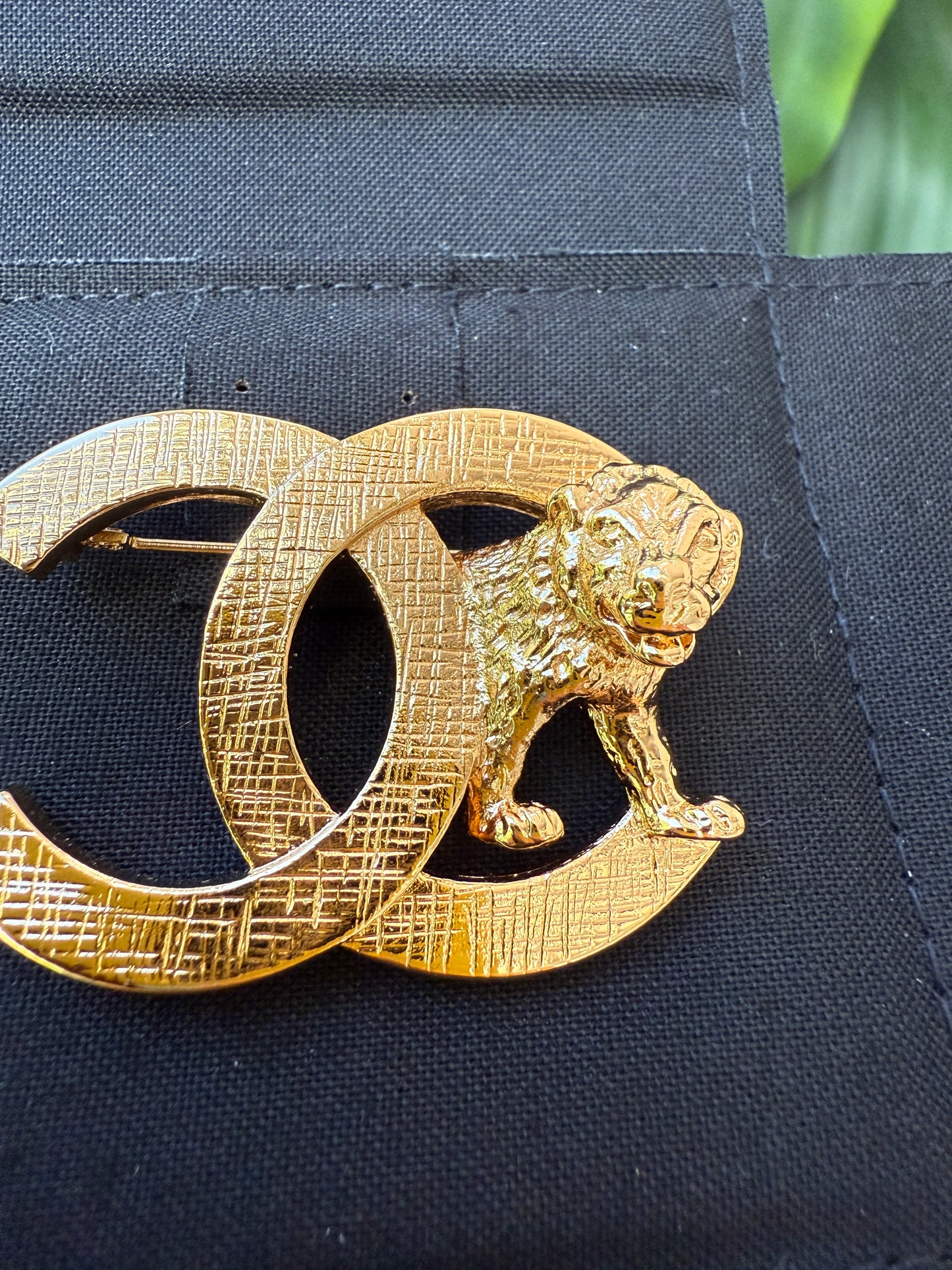 Chanel CC Gold Tone Golden Logo Lion Metal Classic Brooch 22A Pin