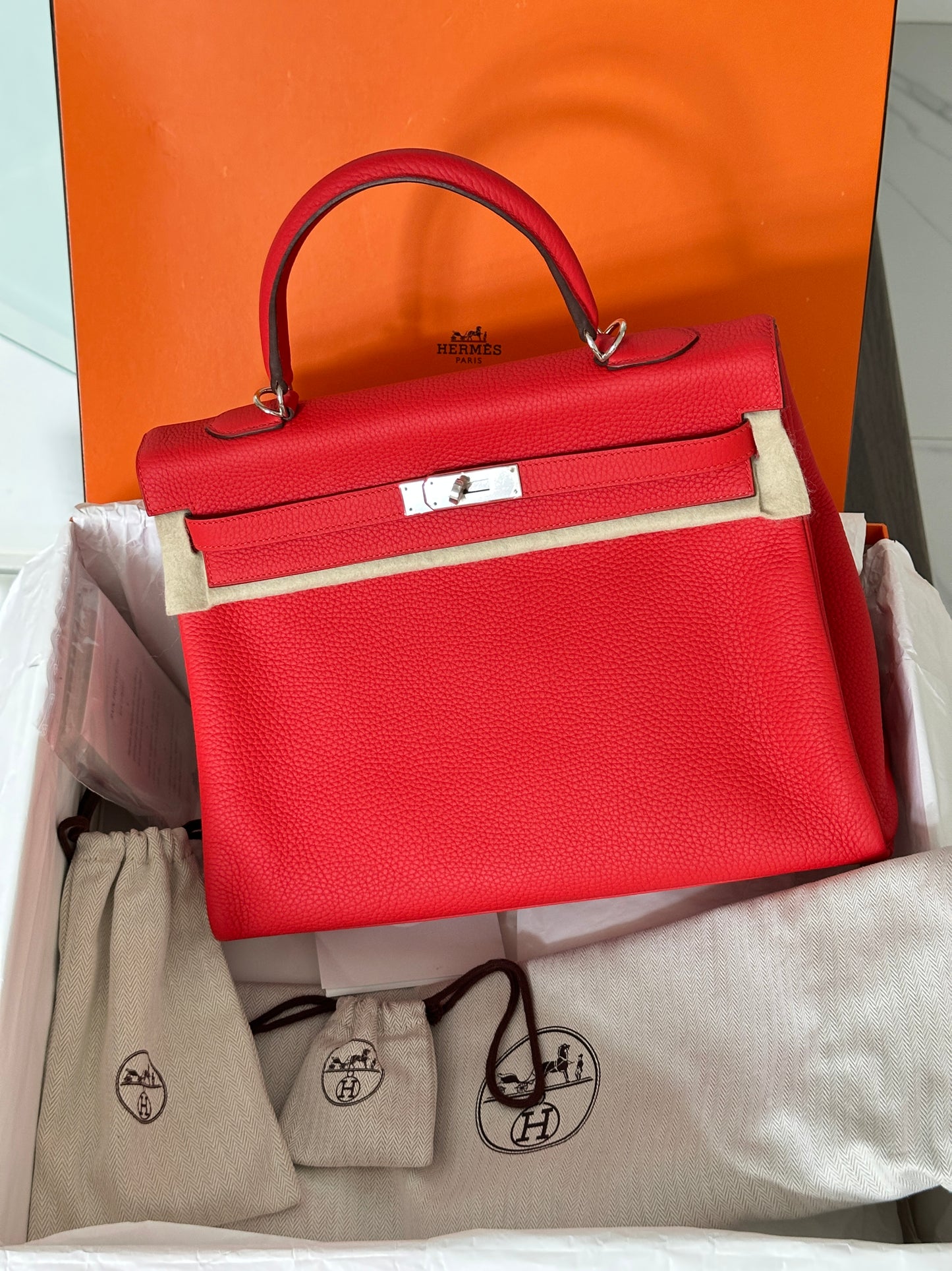 Hermes Kelly 35 Rouge Tomate Red Retourne Togo Leather Palladium Hardware PHW Bag Handbag
