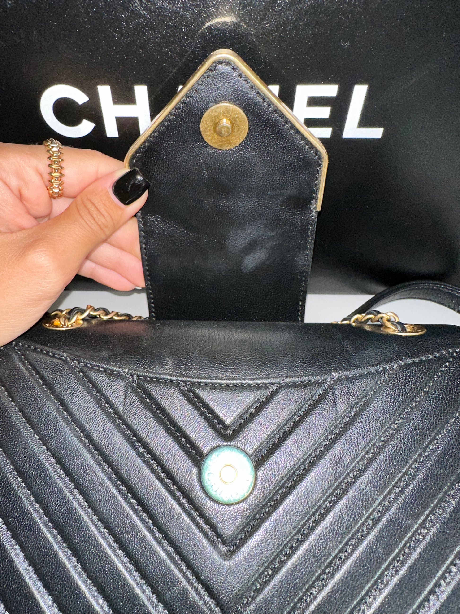Chanel Collar and Tie Flap Bag Chevron Sheepskin Mini Gold Metal