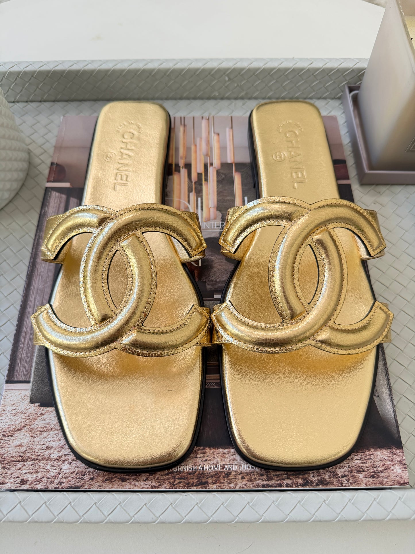 Chanel SS 26 Blazy Gold Crackled Leather CC Logo Slides Flat Flip Flop Mules Sandals