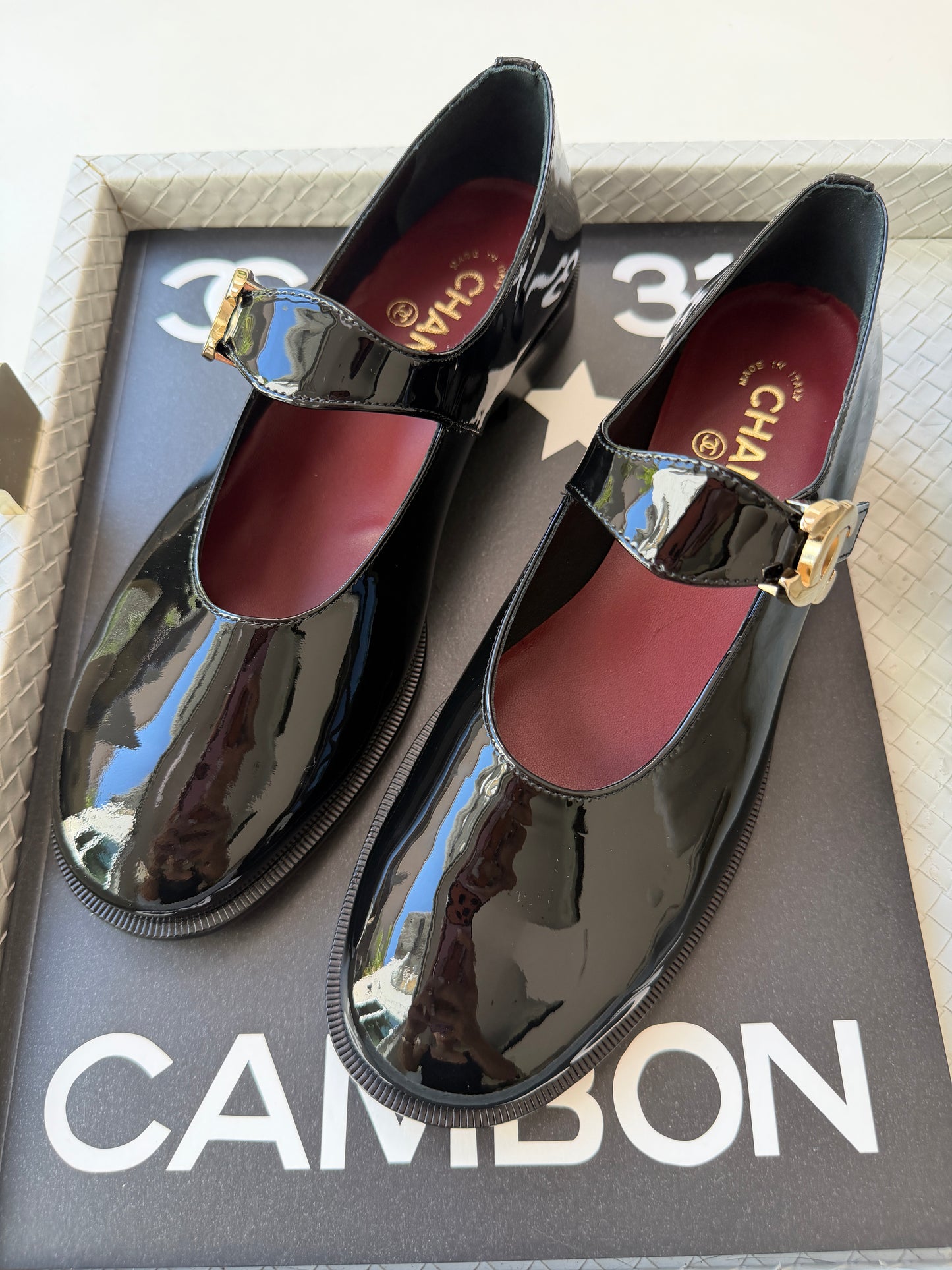 CHANEL 26B BLACK PATENT LEATHER MARYJANES GOLD CC LOGO ADJUSTABLE LOCK FLATS