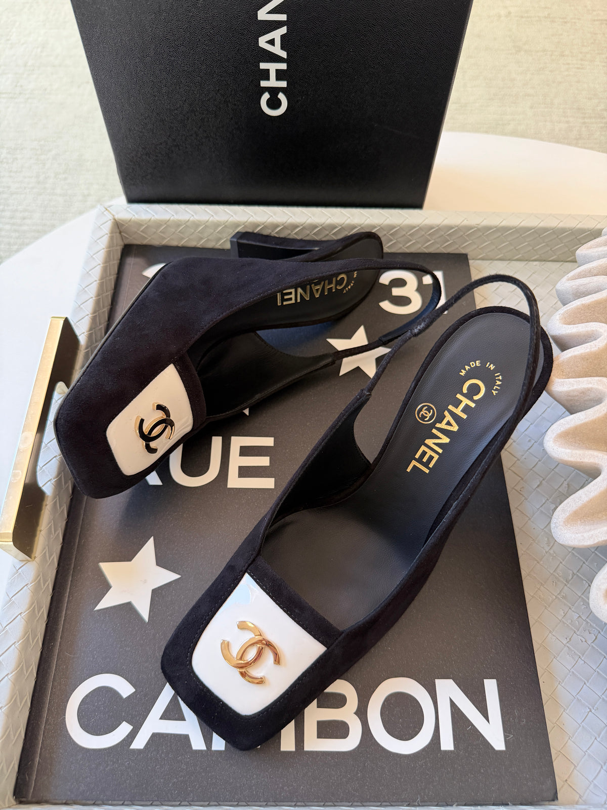 Chanel 26K Blazy Black Suede White Square Toe CC Slingback Sling Heel Pumps Heels