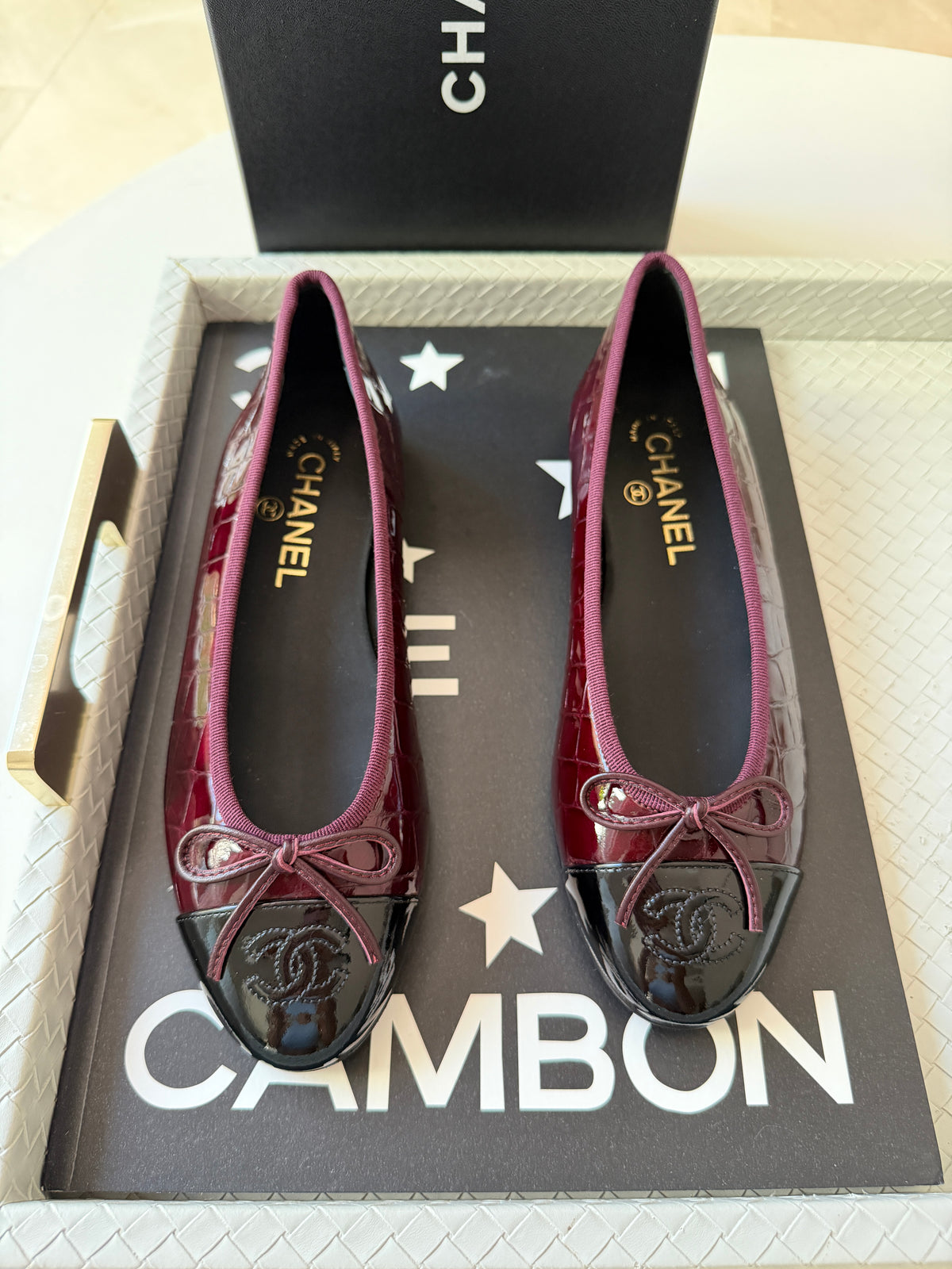 Chanel 26A Burgundy Croc Embossed Patent Metiers d’Art Black Cap Toe Ballet Ballerina Flats