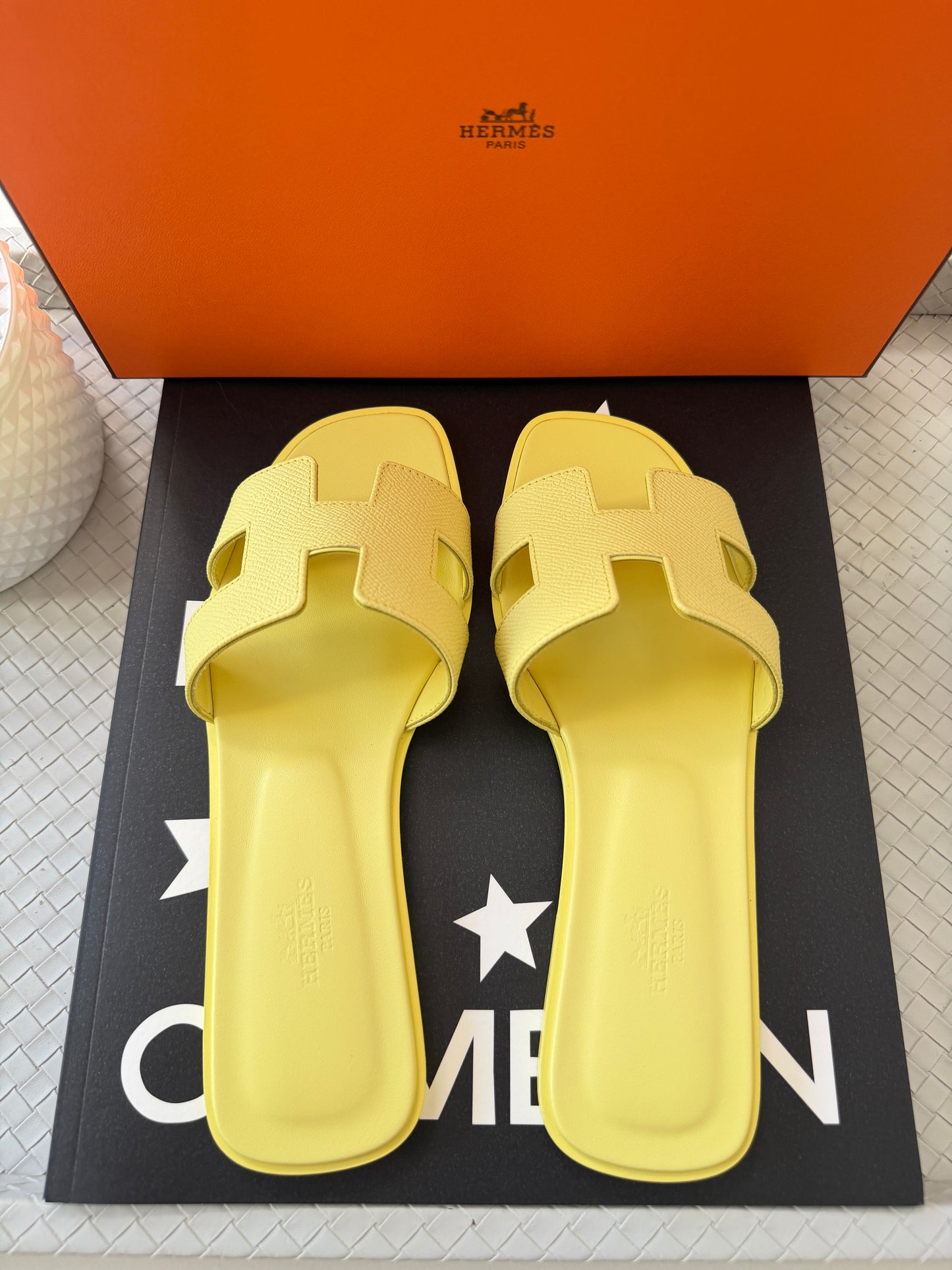 HERMES Oran Bright Yellow Jaune D'orge Epsom Leather Logo Sandals Flats Mules