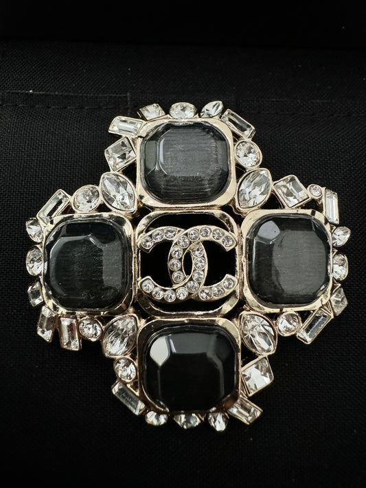 CHANEL CC 23P LARGE CLASSIC CROSS SHIELD BADGE BROOCH GOLD GRAY BLACK CRYSTALS