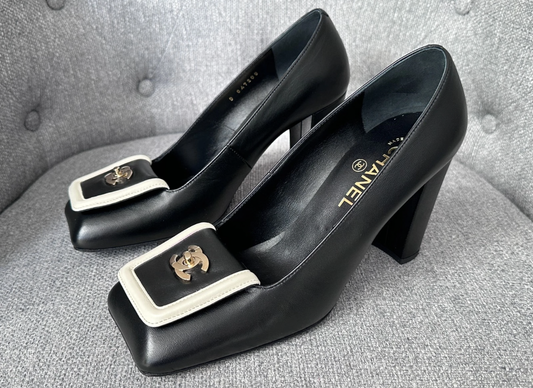 Chanel SS 26 Blazy Black Lambskin Square Toe CC Logo Turn-lock Pumps Heels